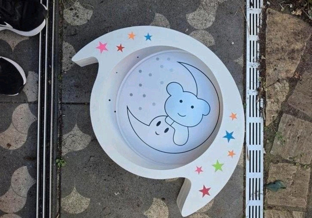 Kinderlamp
Zie ook mijn andere advertenties, Ophalen of Verzenden, Zo goed als nieuw, Lamp