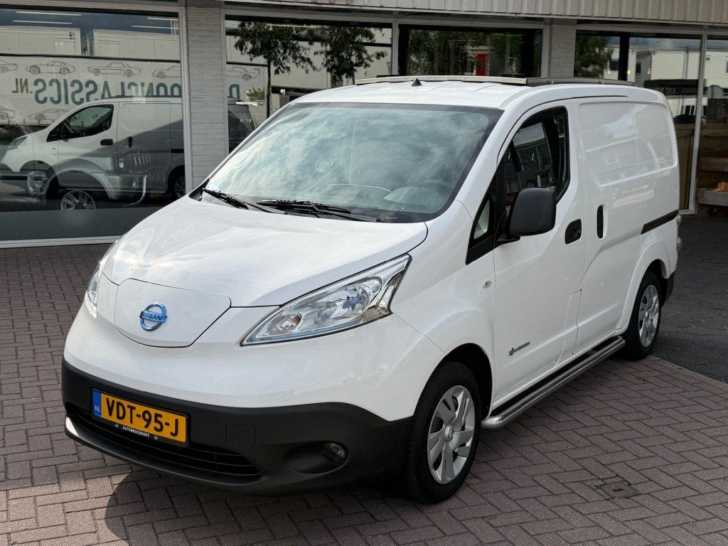 Nissan E-NV200 OPTIMA 40 KWH KOELWAGEN DAG/NACHT ZONNEPANEEL, Auto's, Bestelauto's, Wit, Origineel Nederlands, 2 stoelen, Electronic Stability Program (ESP)