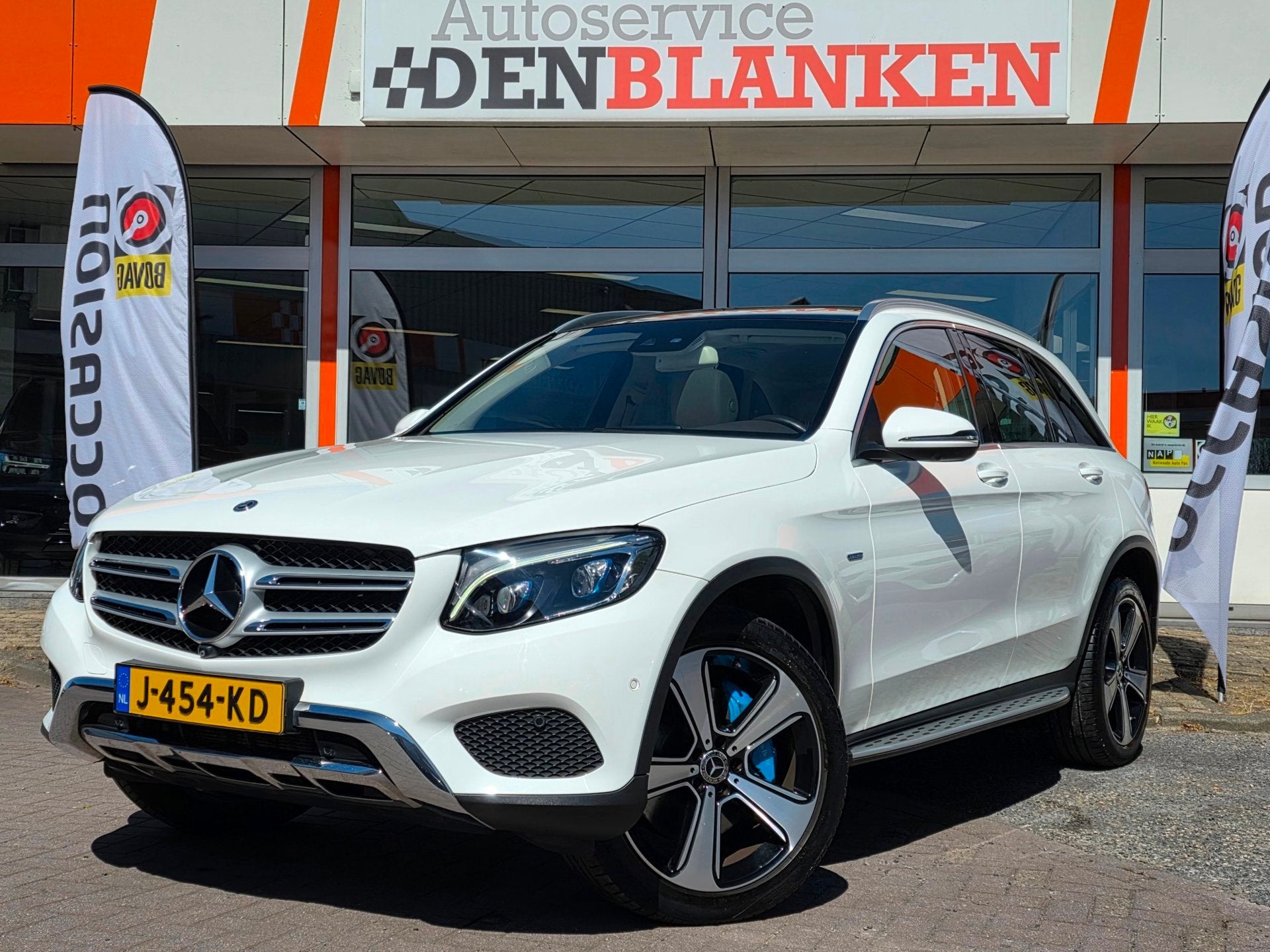 Mercedes-Benz GLC-klasse 350e 4MATIC Premium Plus BJ.11-2017, Auto's, Gebruikt, Euro 6, 4 cilinders, 2000 kg