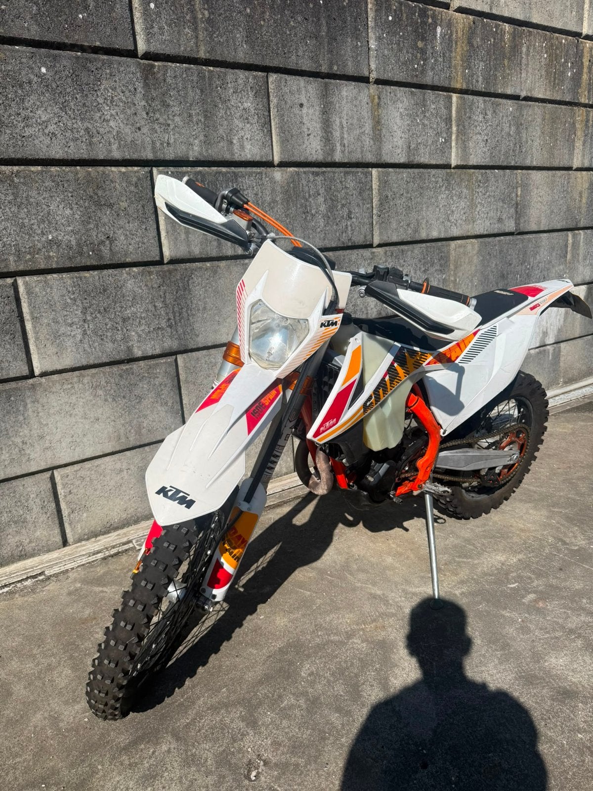KTM 350 Six Days 2017- Akrapovic, Recluse, Mousse banden, Motoren, Sportuitlaat, Gebruikt, Particulier, Enduro