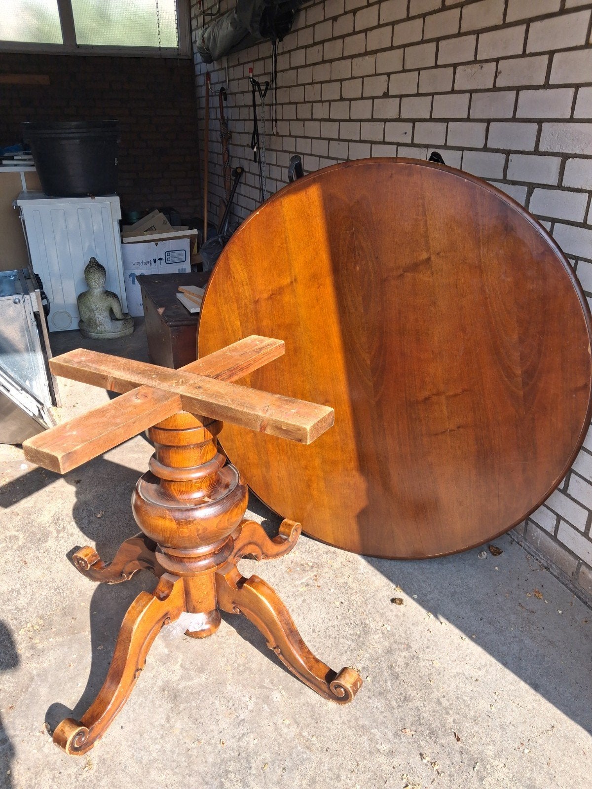 Antieke ronde tafel 120 cm met bolvoet, Antiek en Kunst, Ophalen of Verzenden