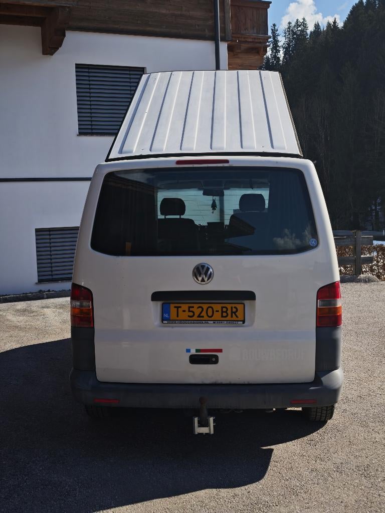 Volkswagen Transporter T5 Camper (Nieuwe APK), Caravans en Kamperen, Airbags, Ringverwarming, Koelkast, Volkswagen