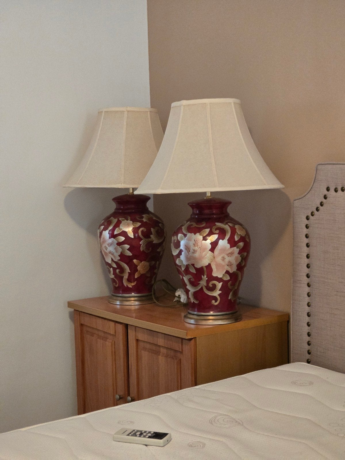 Set van 2 Oosterse tafellampen - Rood met bloemmotief, Ophalen, Zo goed als nieuw, Rood, Klassiek