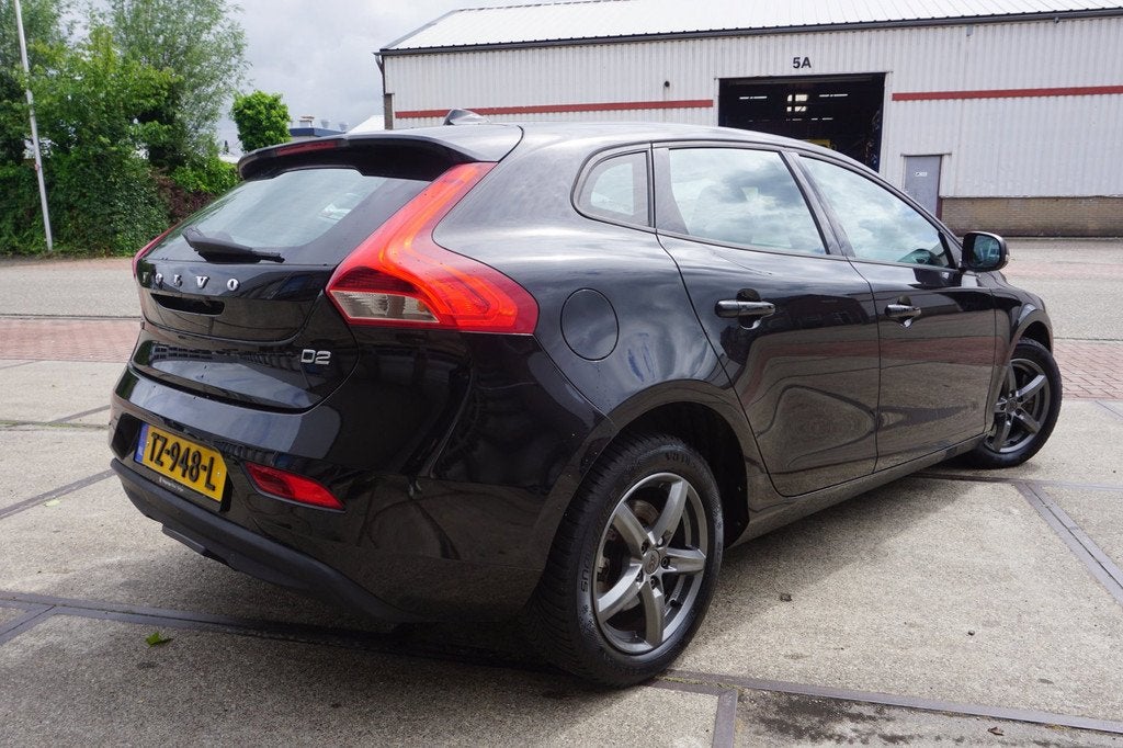 Volvo V40 2.0 D2 Inscription, Auto's, 4 cilinders, Leder en Stof, Bedrijf, Diesel