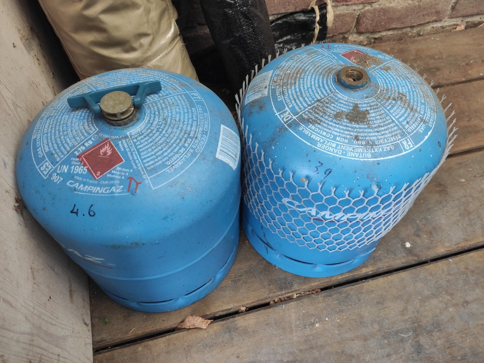 2x Campingaz gasflessen 4,6 kg en 3.9 kg, Caravans en Kamperen, Kampeeraccessoires, Gebruikt, Ophalen of Verzenden