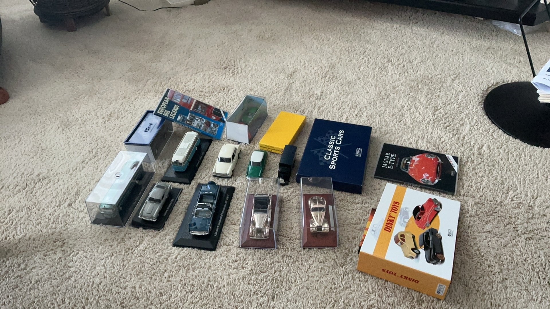 Tekoop dinky toys, Ophalen of Verzenden, Auto, Dinky Toys
