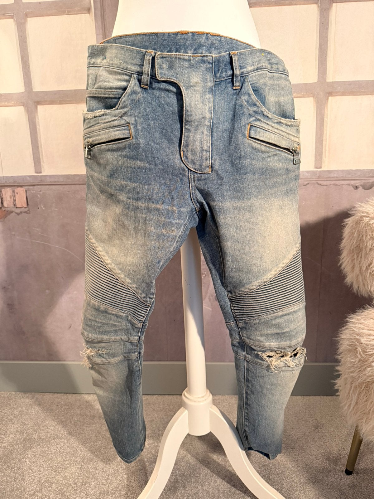 Balmain Biker Jeans Lichtblauw Maat 32 – Origineel, Ophalen of Verzenden, Zo goed als nieuw, Blauw, W32 (confectie 46) of kleiner