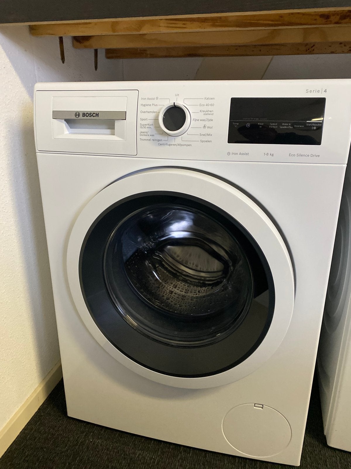 BOSCH WAN2827GNL Serie 4 Wasmachine, Witgoed en Apparatuur, Wasmachines, Ophalen, Minder dan 85 cm, Zo goed als nieuw, Energieklasse A of zuiniger