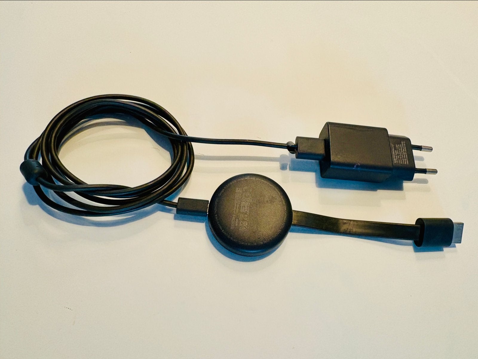 Google Chromecast met adapter