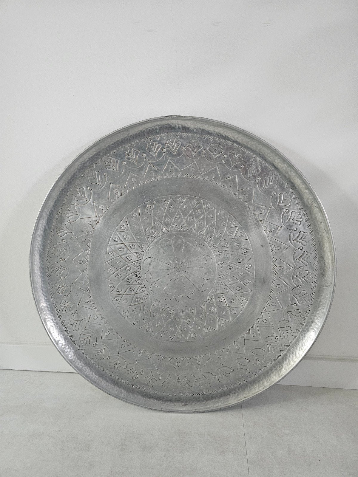 Riviera Maison Dienblad Rond Metaal - Sierlijk Design, Gebruikt, Rond, Ophalen of Verzenden, Metaal