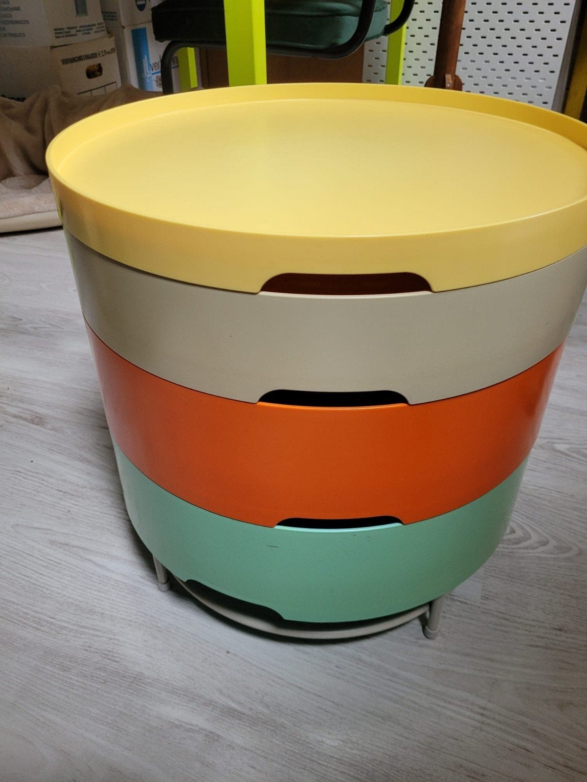 IKEA PS 2014 bijzettafel, Huis en Inrichting, Gebruikt, Modern, Speels, Rond, Ophalen