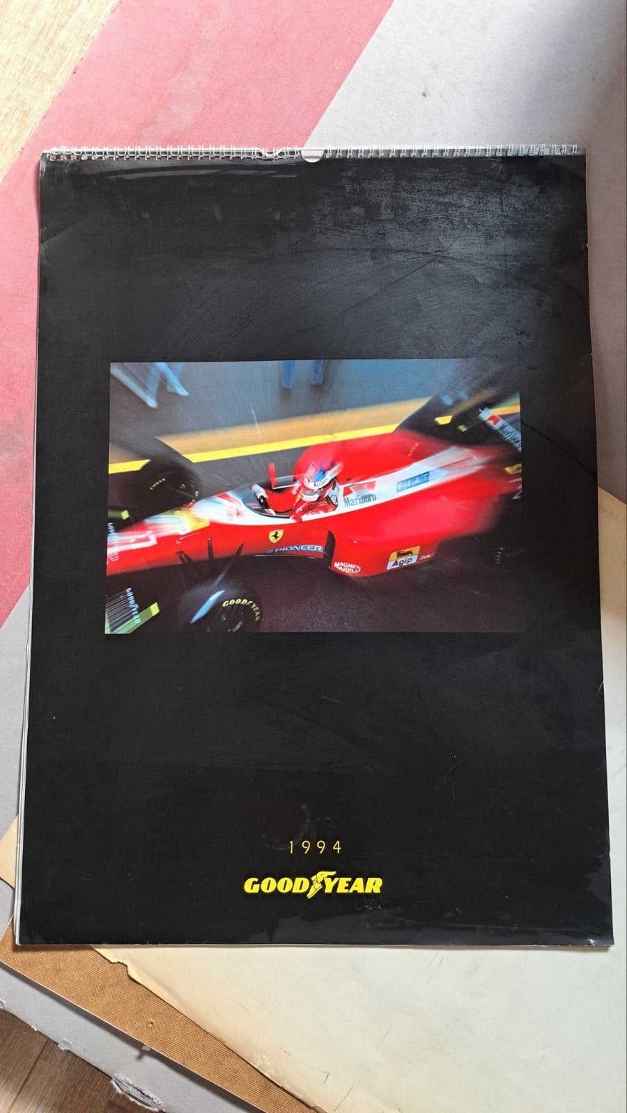 Goodyear Formule 1 Kalender 1994 - Zeldzaam verzamelobject, Boeken, Auto's | Boeken, Ophalen of Verzenden, Zo goed als nieuw, Algemeen