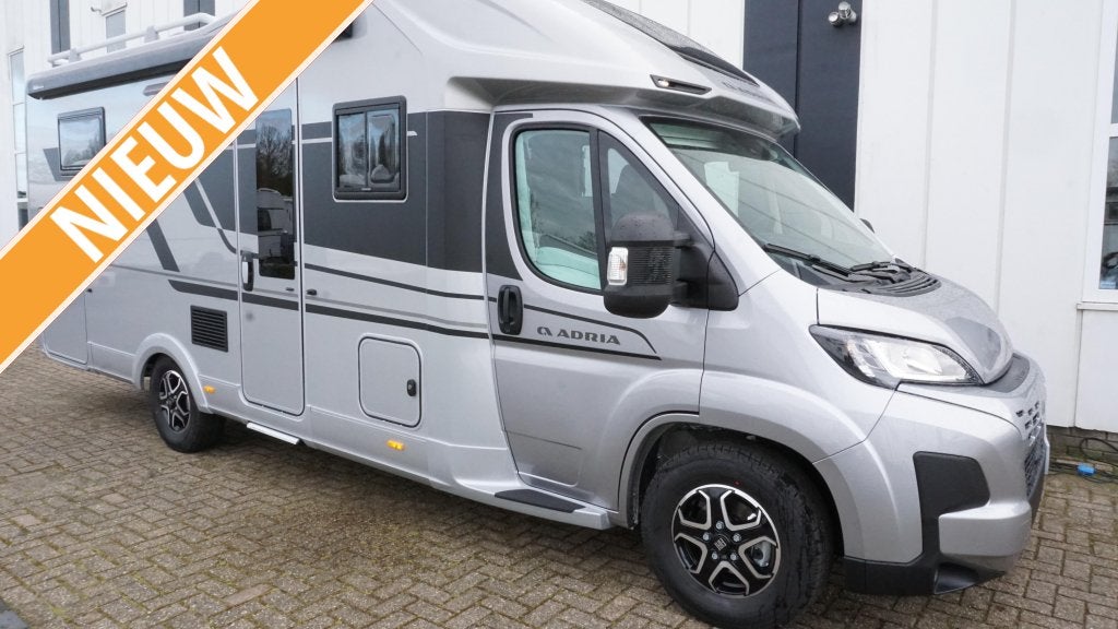 Adria Coral Supreme 670 DL 180pk/aut./4400kg, Automaat, Fiat, Bedrijf, Diesel