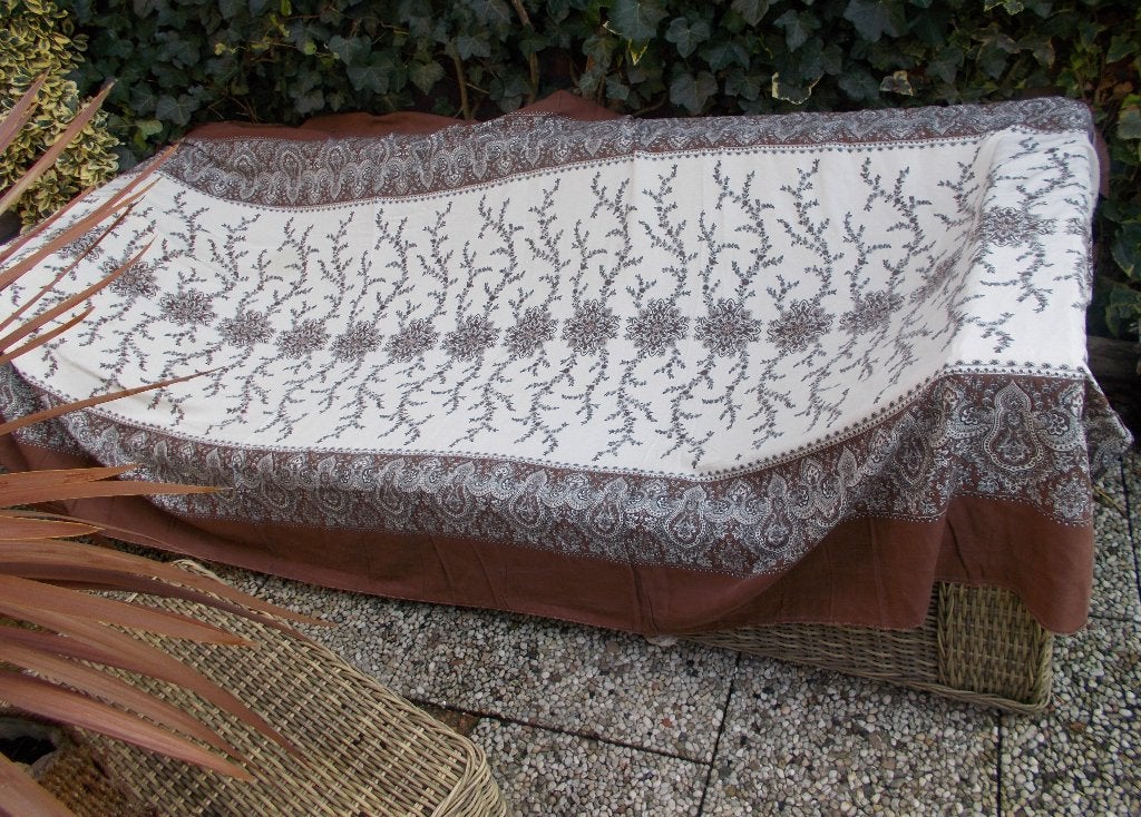 Mooi bruin/wit batik print kleed/lap stof, Gebruikt, Bruin, 120 cm of meer, Ophalen of Verzenden