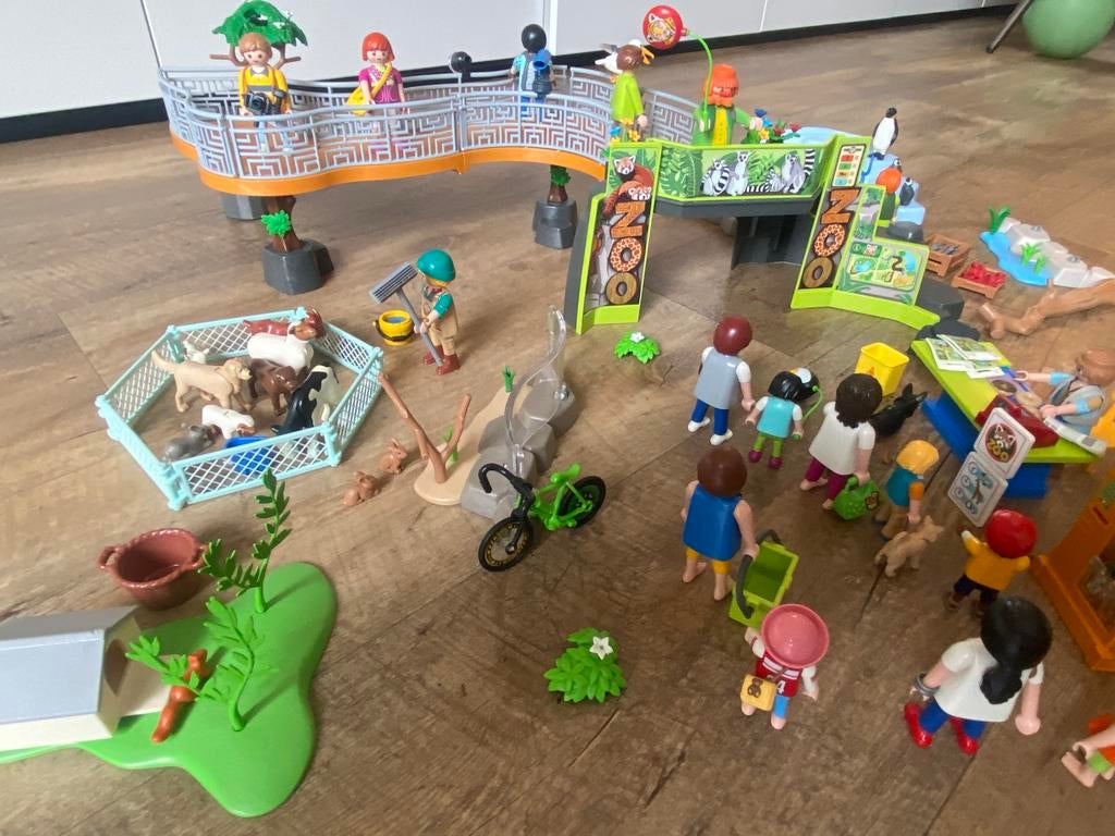 Playmobil dierentuin, safari, boot. Veel spullen/poppetjes, Ophalen, Zo goed als nieuw