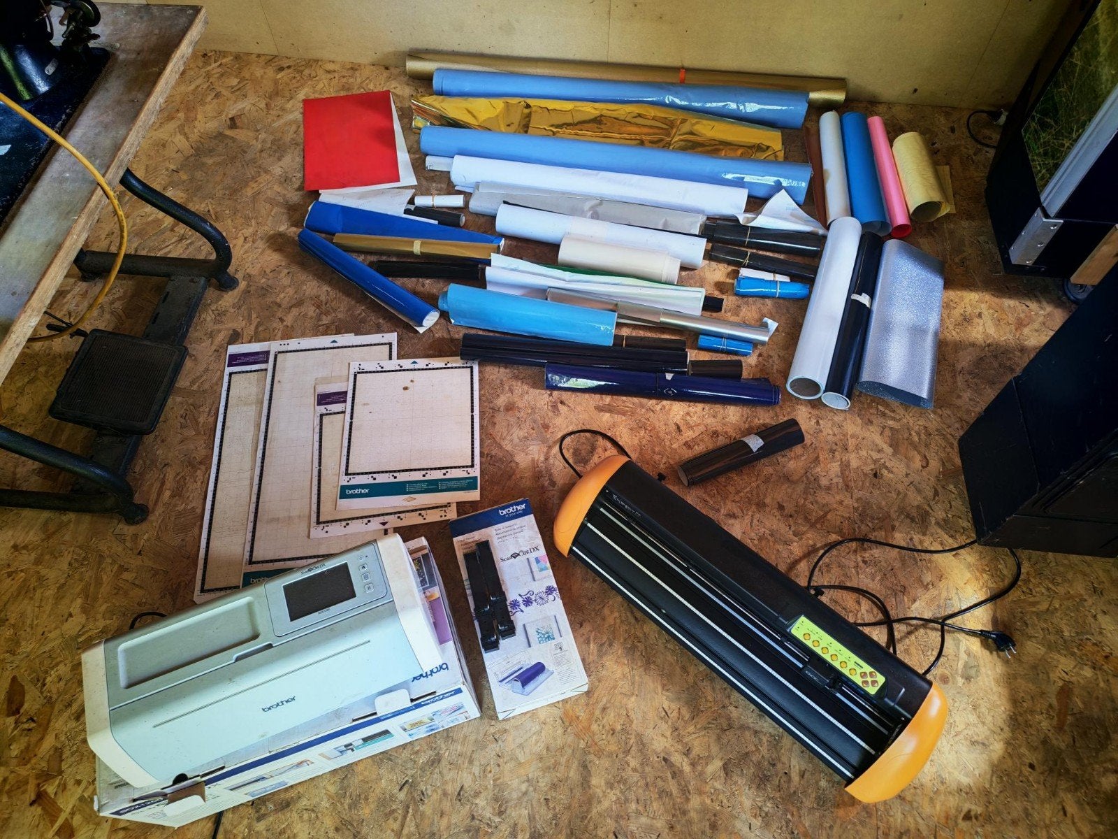 Professionele snijplotters met materiaal, Ophalen, Divers, Divers, Divers