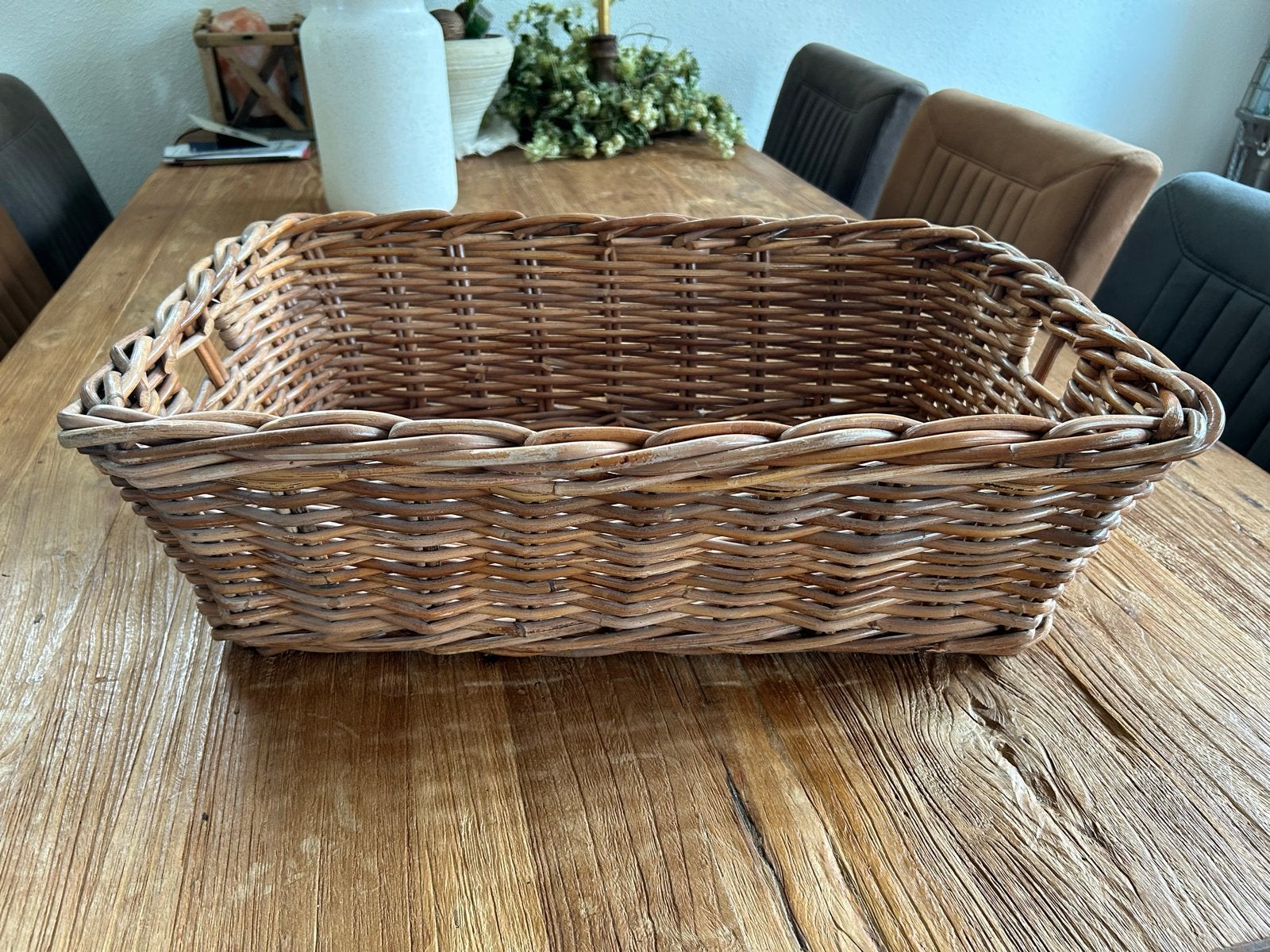 Gevlochten rieten mand met deksel, Ophalen, Gebruikt, Gevlochten, Mand