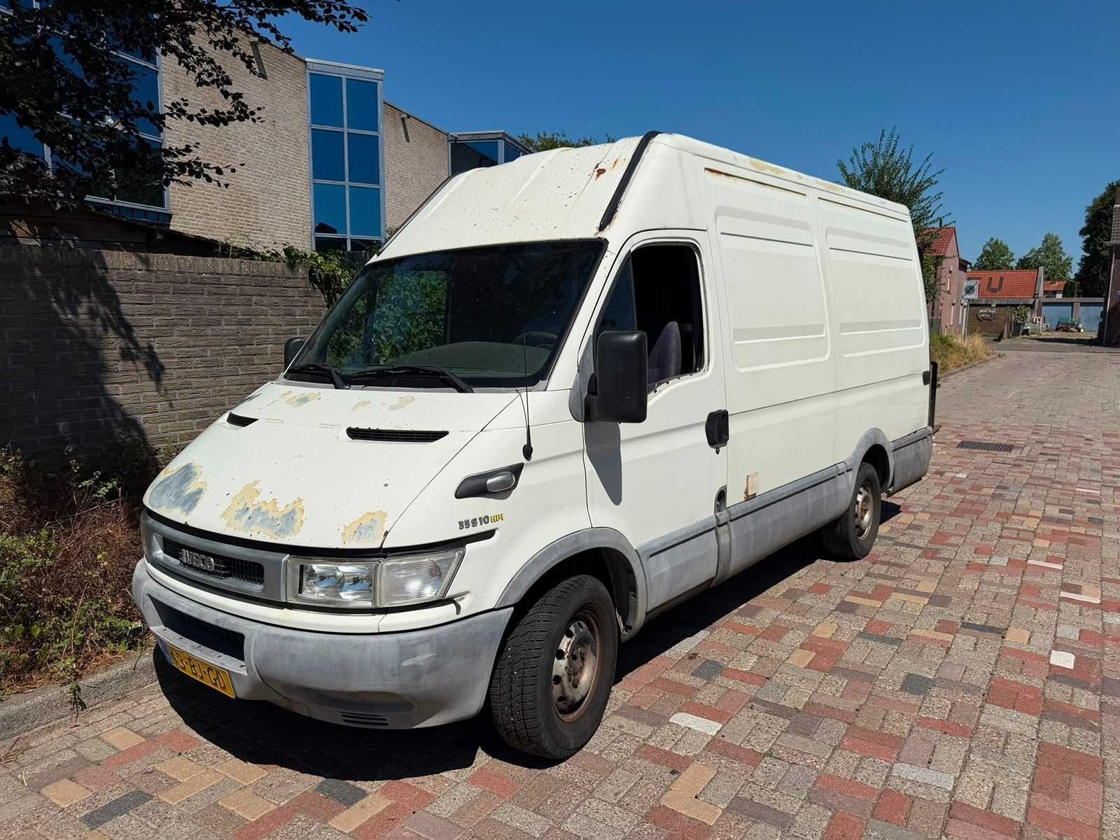 Iveco - Daily - 35S10V 330 H2 - 43-BJ-GD, Auto's, Bestelauto's, 2286 cc, Achterwielaandrijving, Gebruikt, 4 cilinders