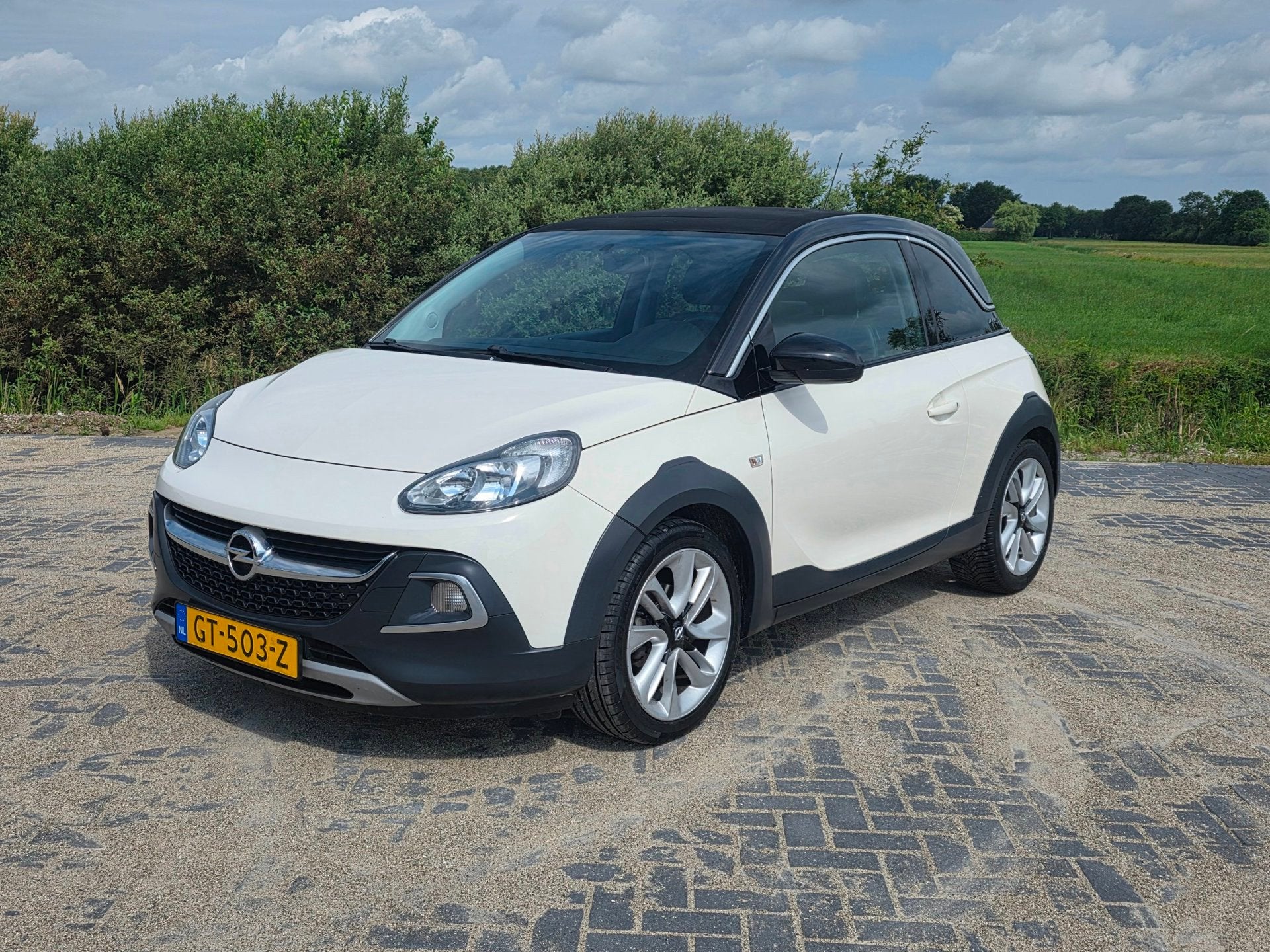 Opel ADAM 1.0 Turbo Rocks 2015 LUXE uitvoering, Voorwielaandrijving, ADAM, Euro 6, 1041 kg
