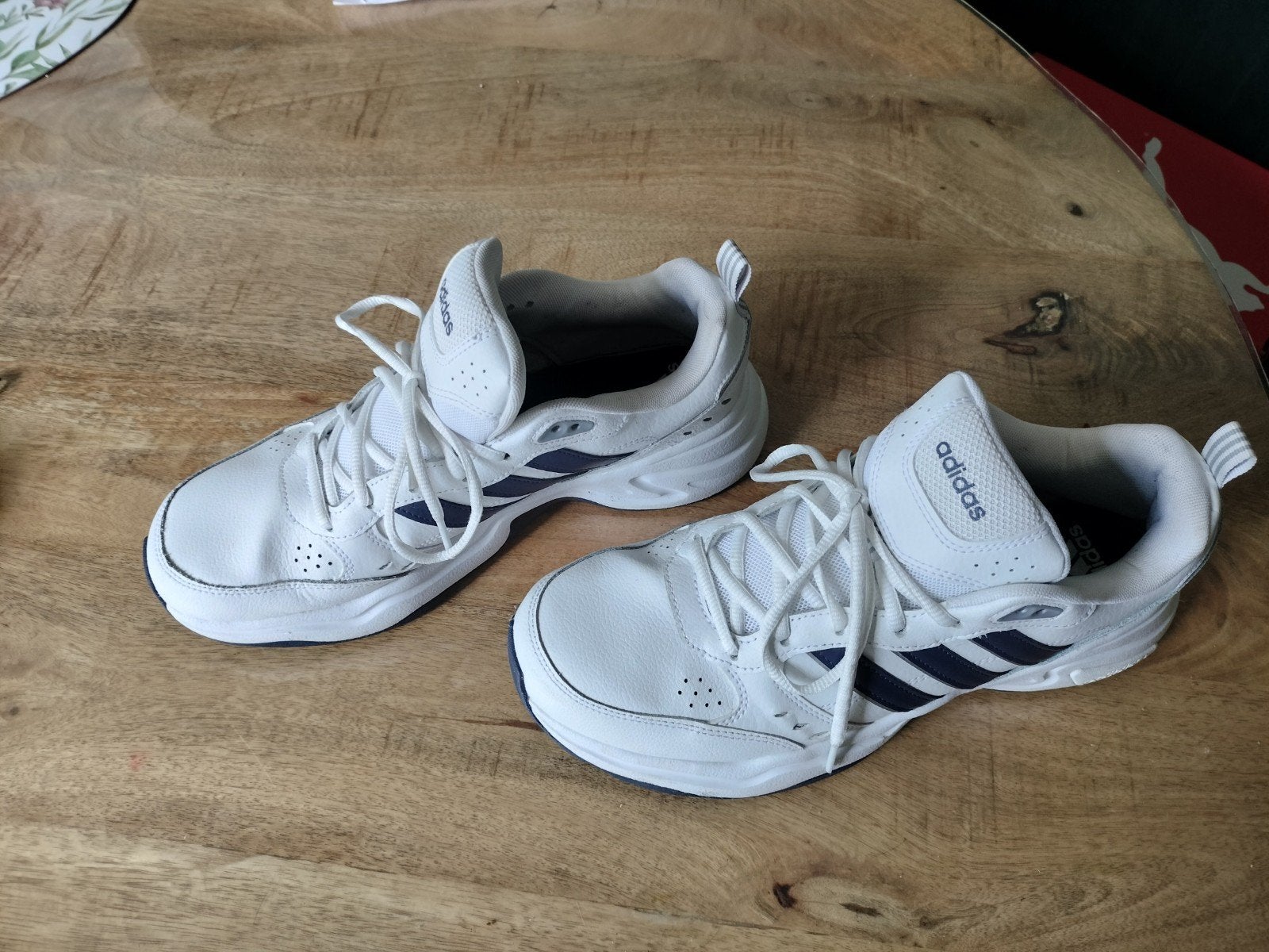 Adidas schoenen maat 44, Wit, Ophalen of Verzenden, Adidas, Sneakers of Gympen