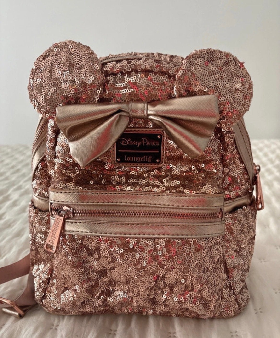 Loungefly Disney Parks Minnie Pailletten Rugzak - Kleine def, Sieraden, Tassen en Uiterlijk, Gebruikt, Minder dan 30 cm, Disney of Dora