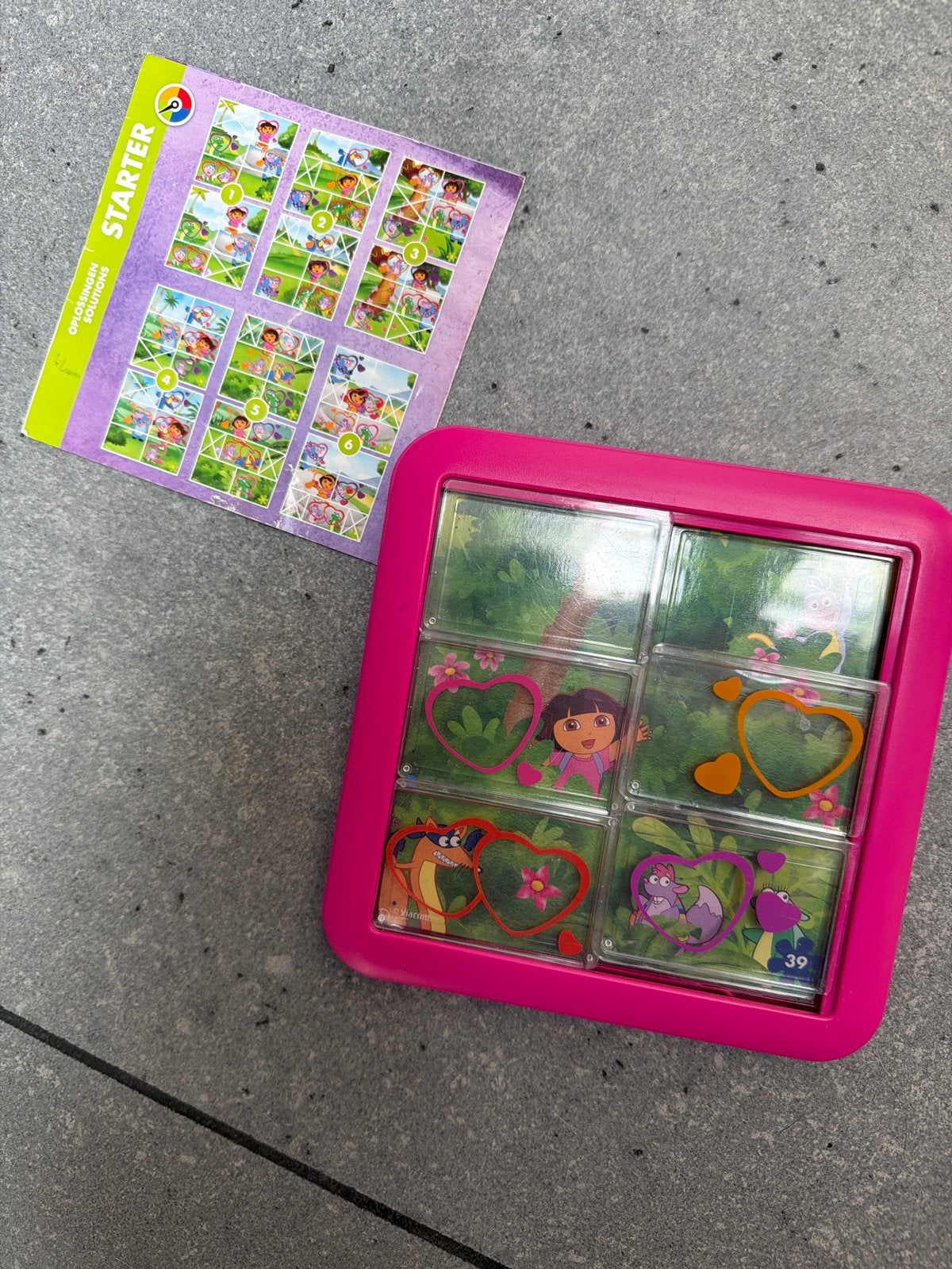 Dora the Explorer Schuifpuzzel, Ophalen of Verzenden, Zo goed als nieuw, Jongen of Meisje