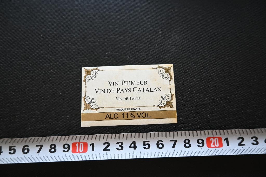sticker drank produit de france vin primeur de pays catalan, Ophalen, Zo goed als nieuw