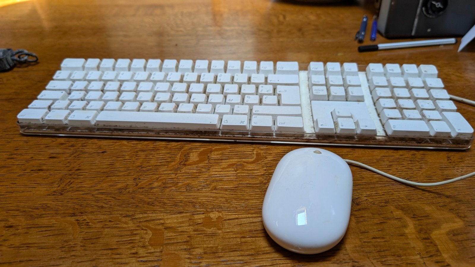 Apple Keyboard A1048 & Mighty Mouse A1152 - Werkend