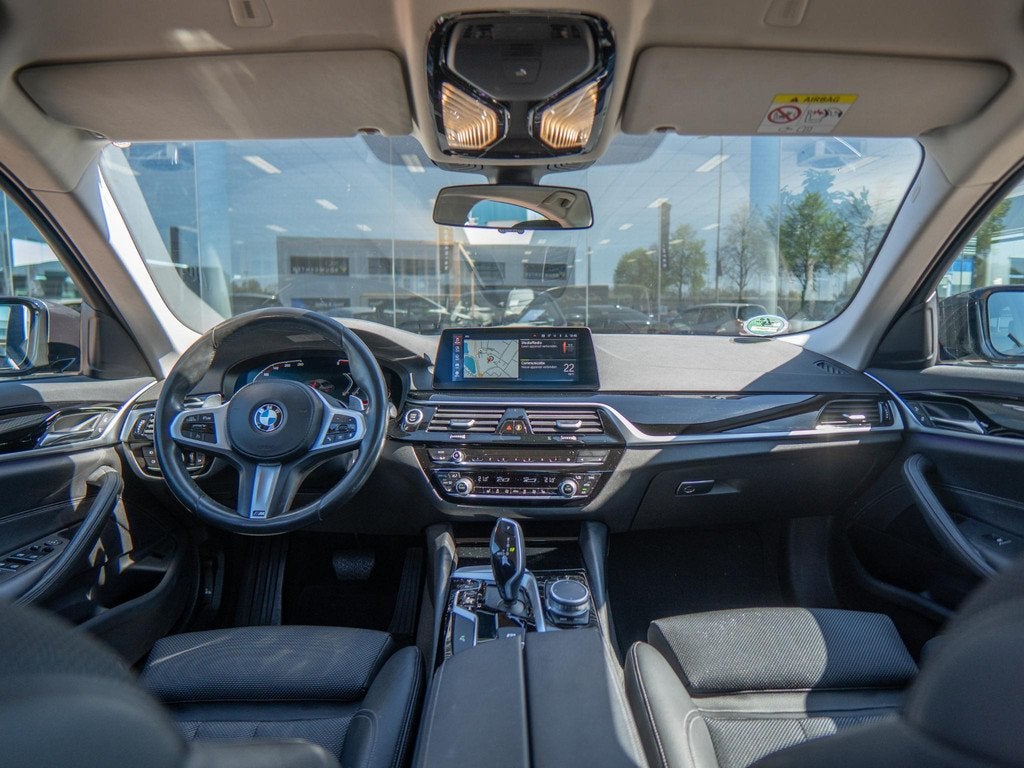 BMW 5-serie 520d Corporate Executive | BTW | Sport-Line | St, Automaat, Euro 6, 4 stoelen, 23 km/l