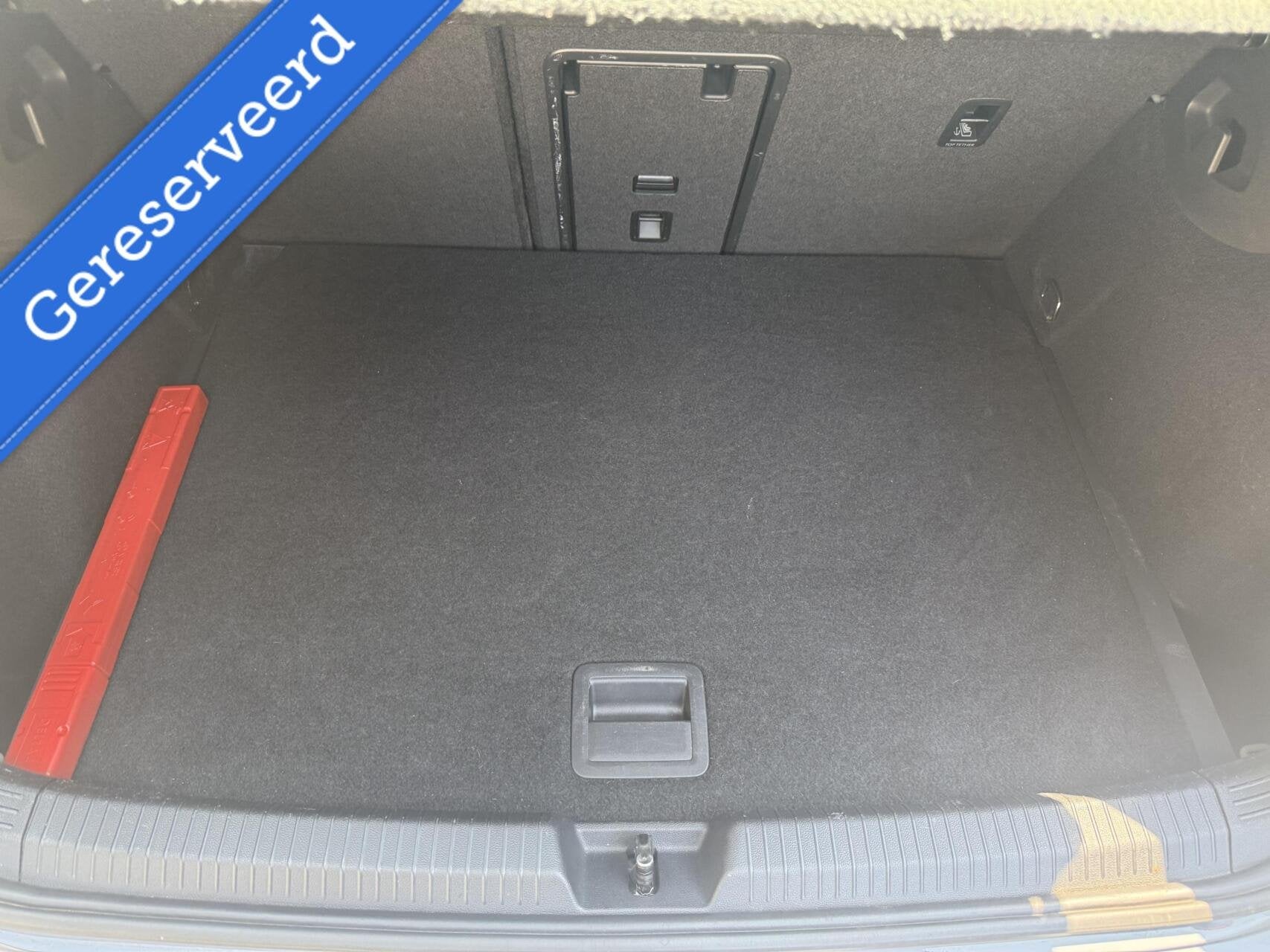 Foto 22 van Volkswagen Golf 2.0 TDI Golf - Stoelverw|Sfeer|Distrib riem