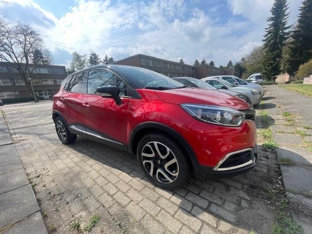 Renault Captur TCe 120pk 2016 Rood, Voorwielaandrijving, 118 pk, 4 cilinders, 1200 kg