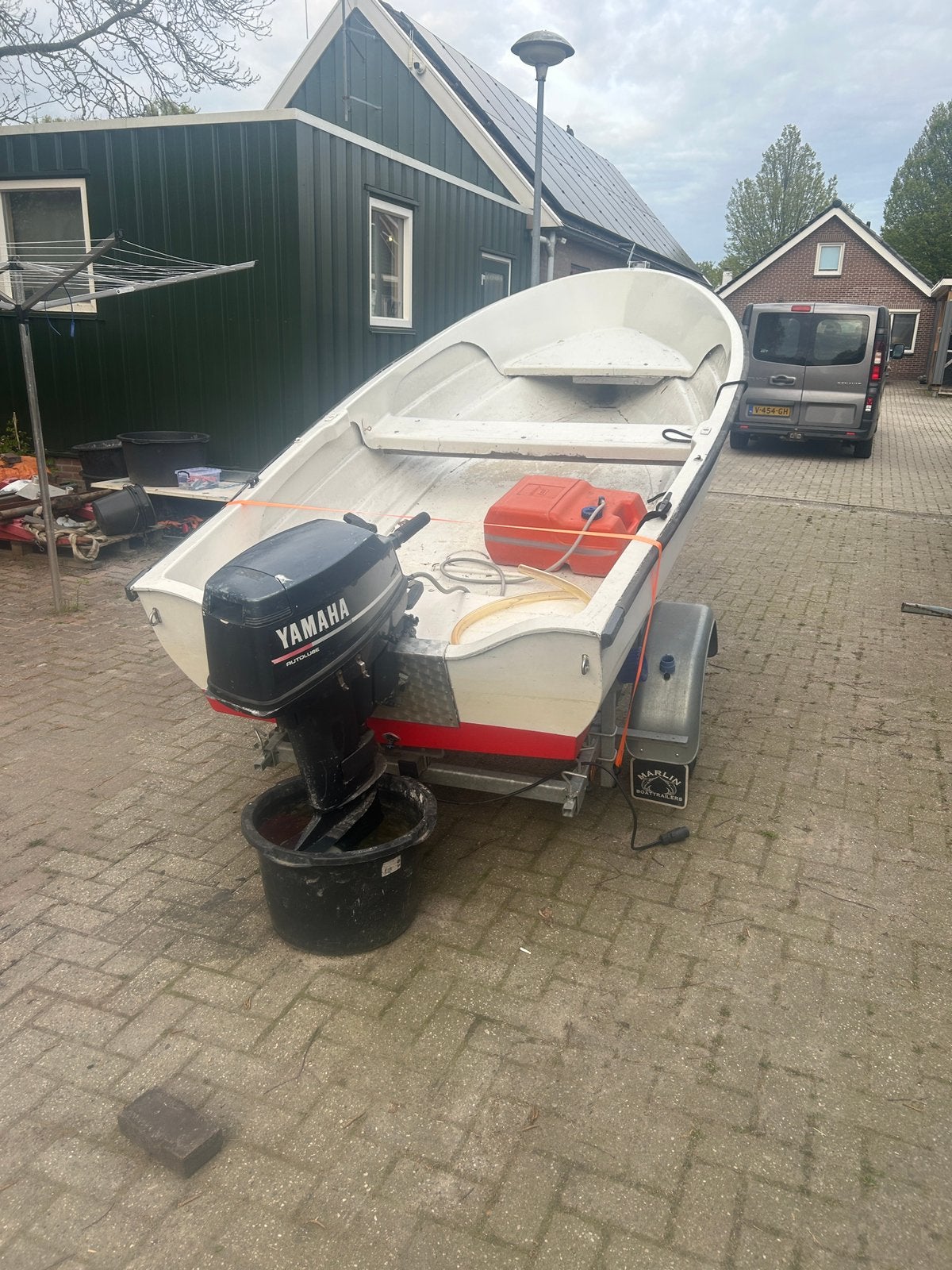 Placom 410 + yamaha autolube 20pk + trailer, Ophalen, Zo goed als nieuw