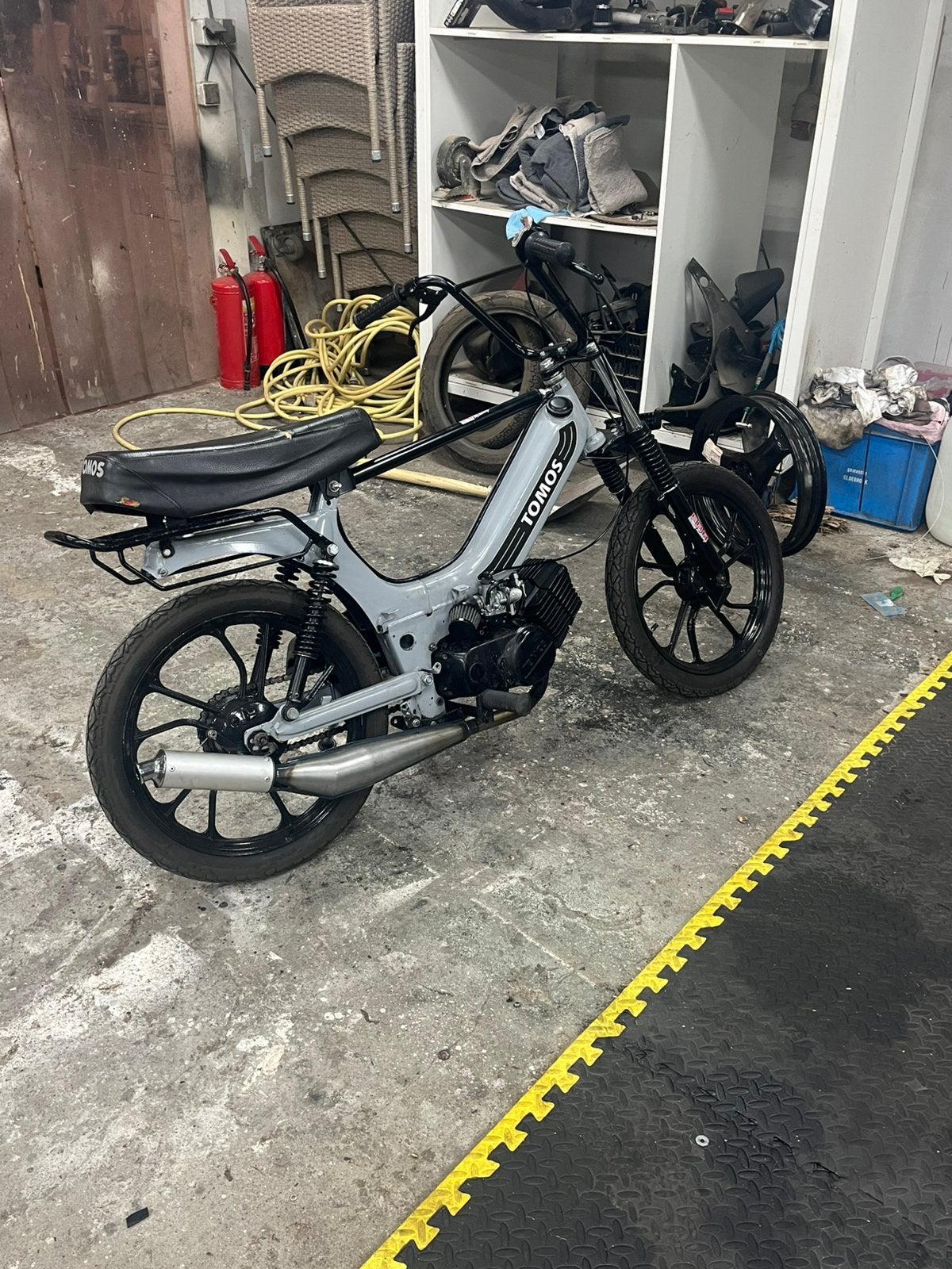 Tomos a35, Fietsen en Brommers, Brommers | Tomos, Ophalen, Zo goed als nieuw, Standard