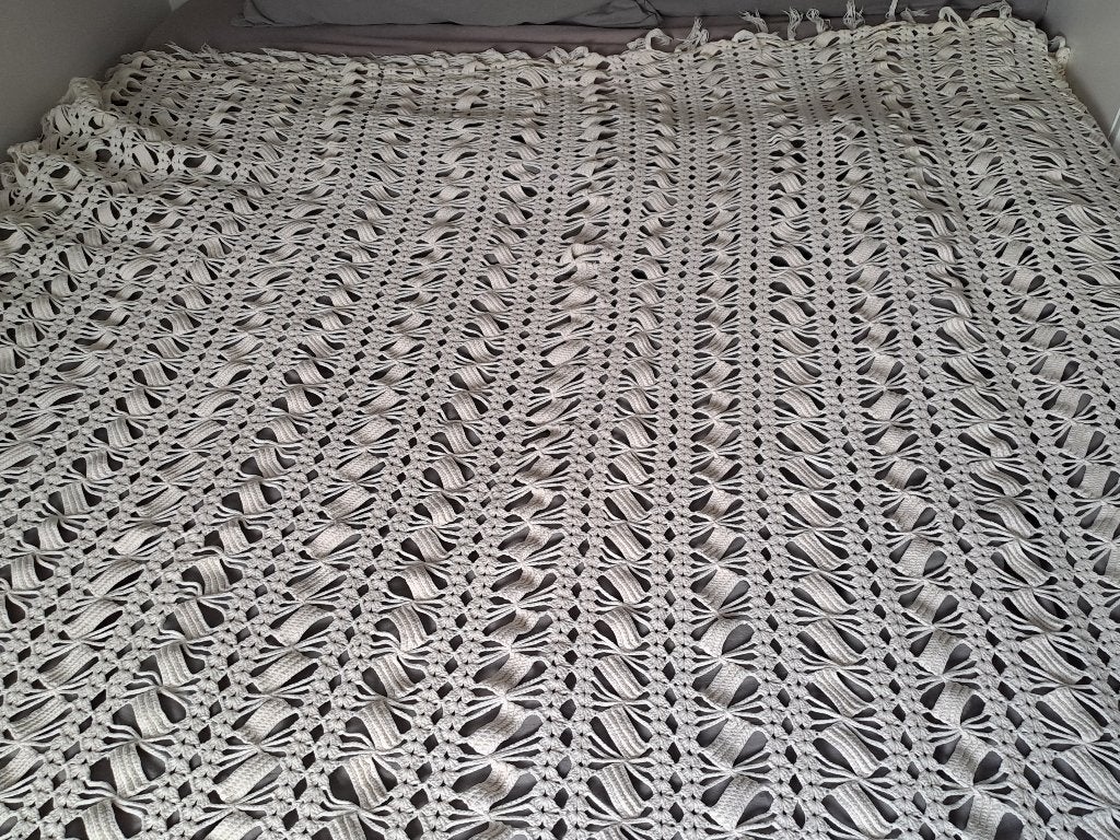 bedsprei gehaakt brocante vintage handmade uniek, Huis en Inrichting, Slaapkamer | Beddengoed, Overige kleuren, Overige maten