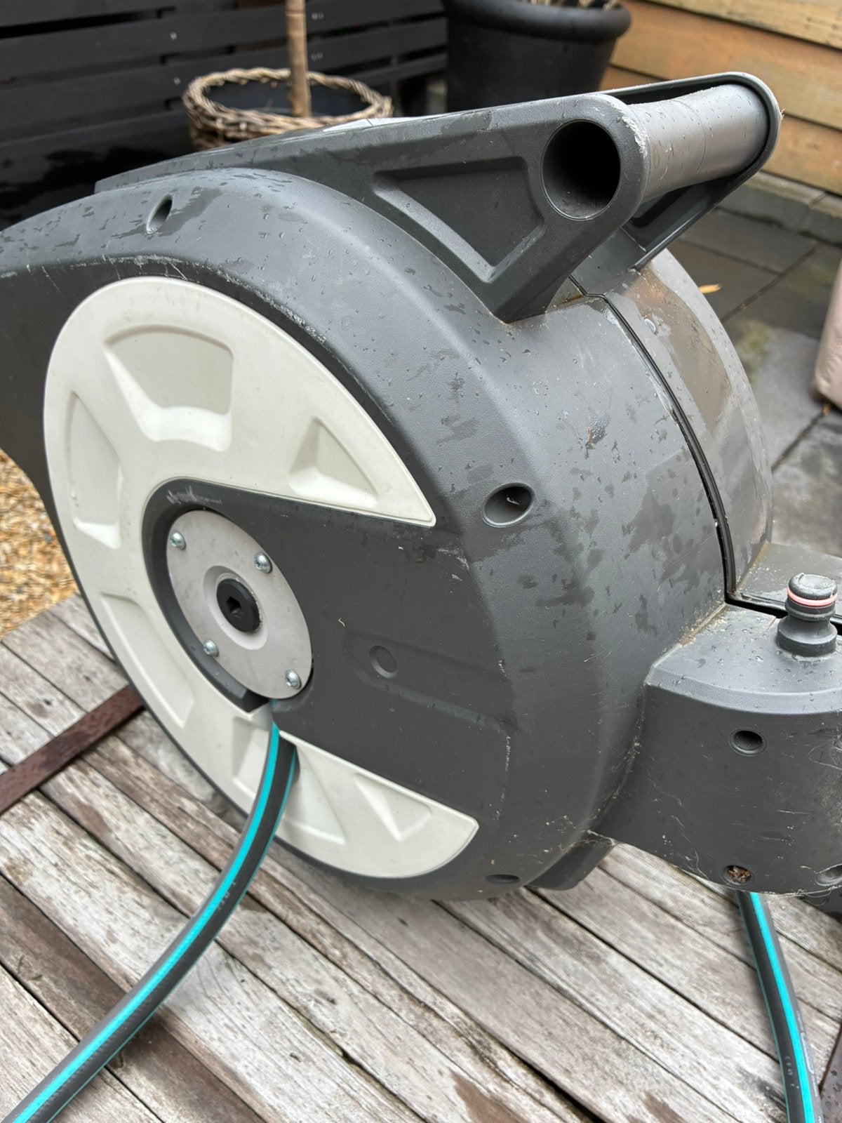Gardena slangenbox met defect, Tuin en Terras, Tuinslangen, Ophalen, Gebruikt, Tuinslanghaspel