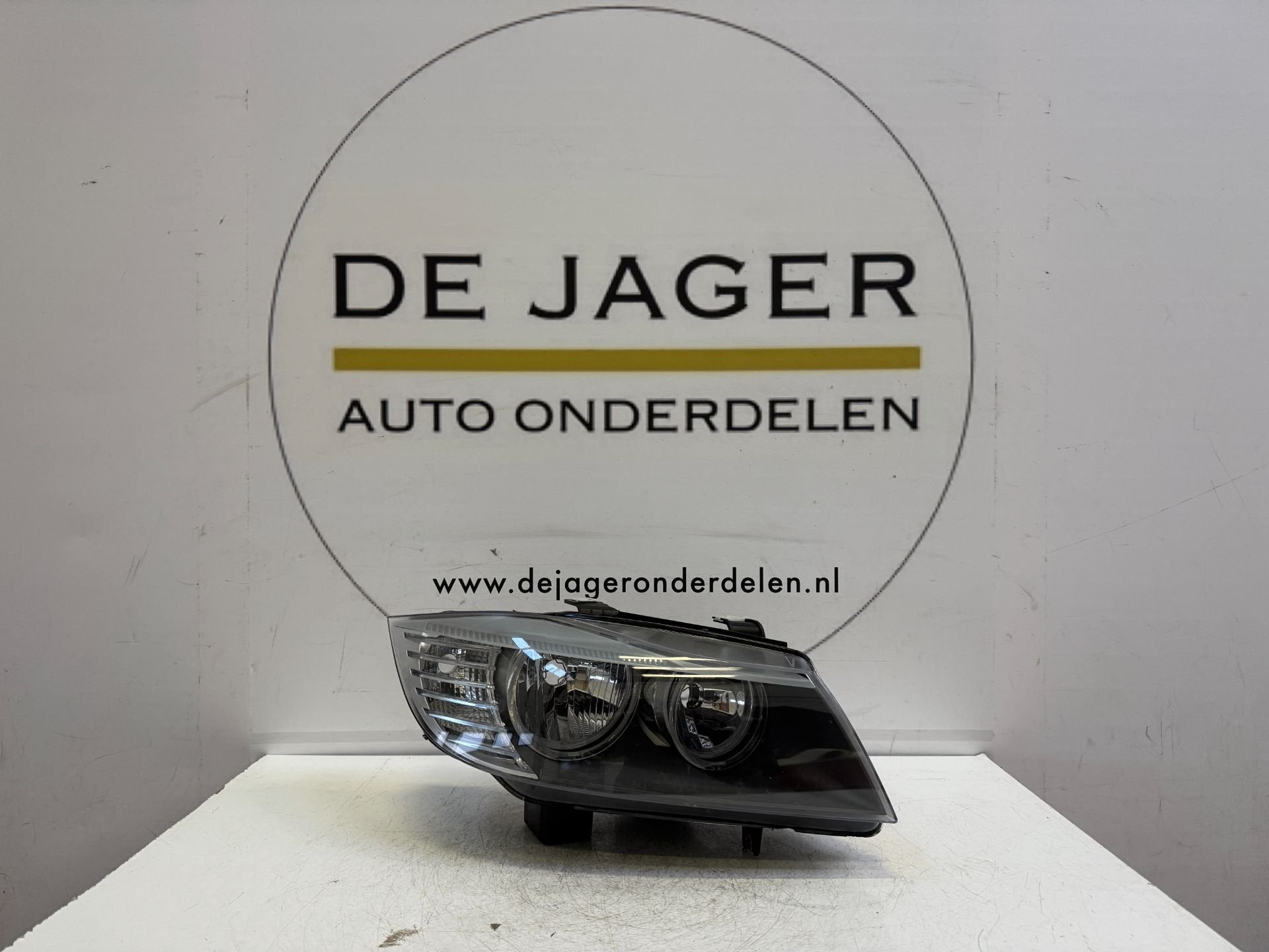 BMW 3 SERIE E90 E91 KOPLAMP RECHTS 7202574, Auto-onderdelen, Verlichting, Petuelring 130
80788  Munich, DE, Gebruikt, Info@bmw.de