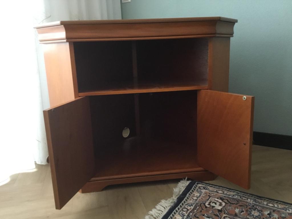 Mooi kersenhouten tv hoekkastje, Huis en Inrichting, Kasten | Dressoirs, Ophalen, Zo goed als nieuw