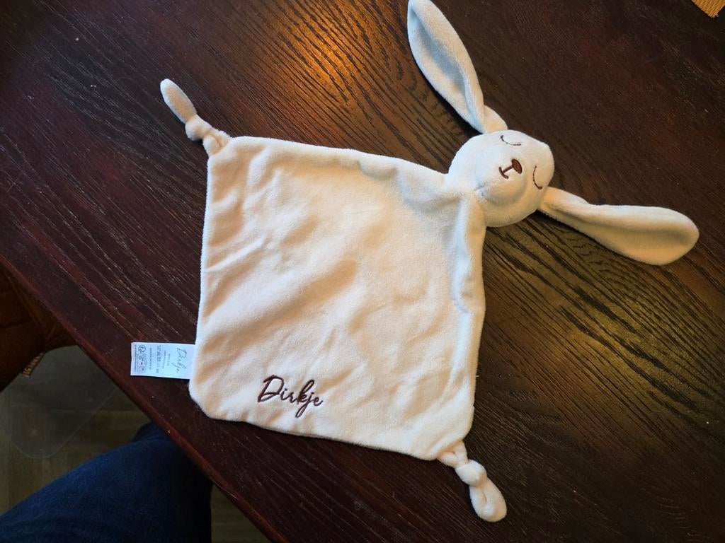 Dirkje knuffeldoekje konijn - Ongebruikt, Kinderen en Baby's, Speelgoed | Knuffels en Pluche, Overige merken, Nieuw, Ophalen of Verzenden