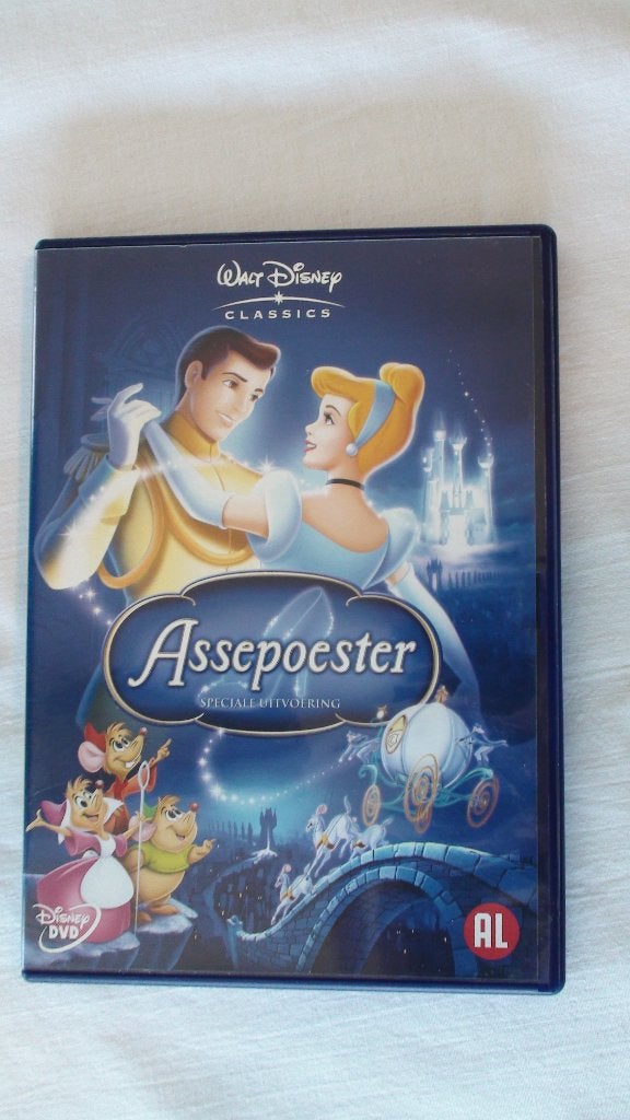 Walt Disney Classics Assepoester, Alle leeftijden, Ophalen of Verzenden, Zo goed als nieuw, Sprookjes