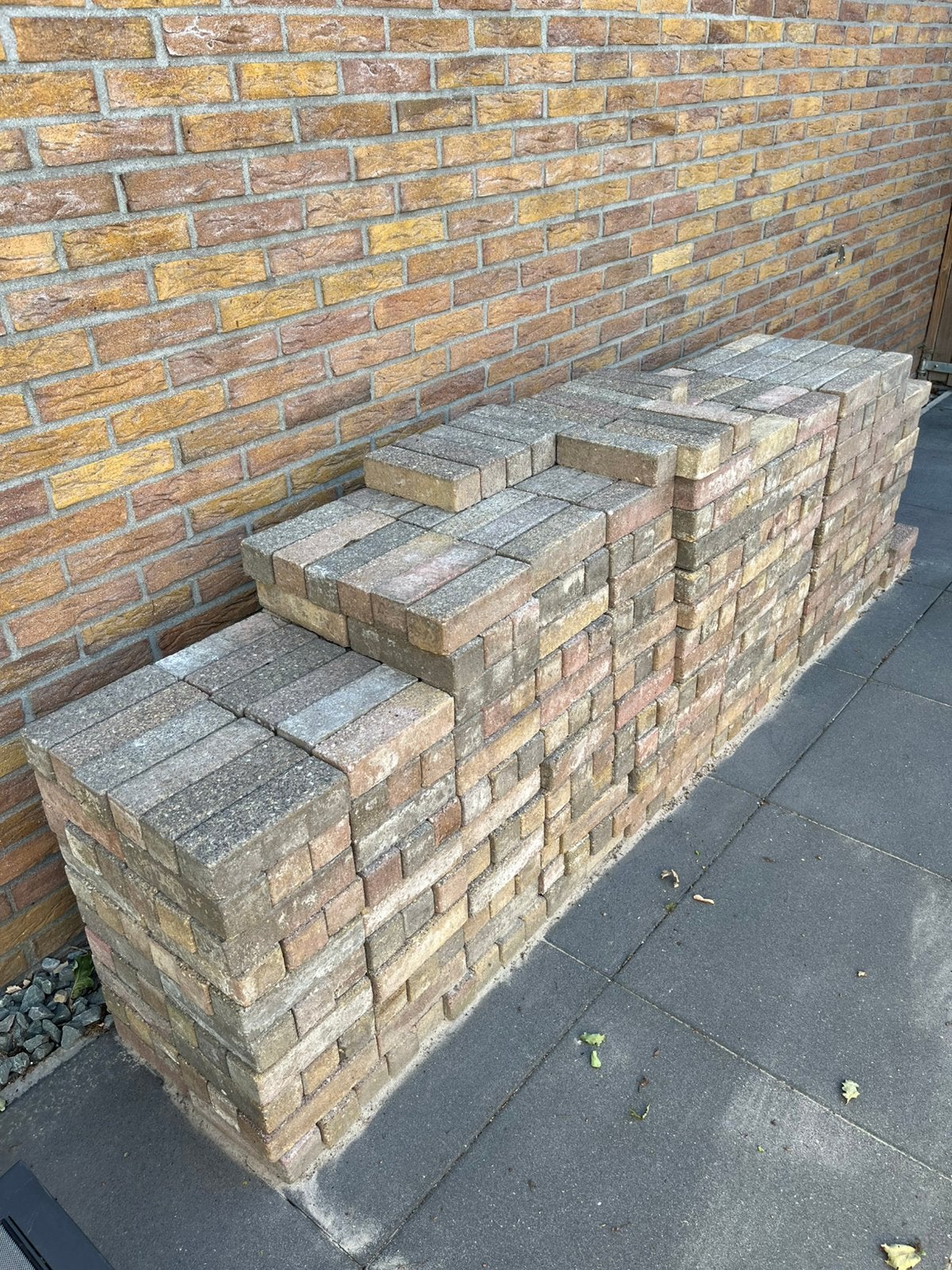 Waaltjes dikformaat, Ophalen, Zo goed als nieuw, Beton, Klinkers