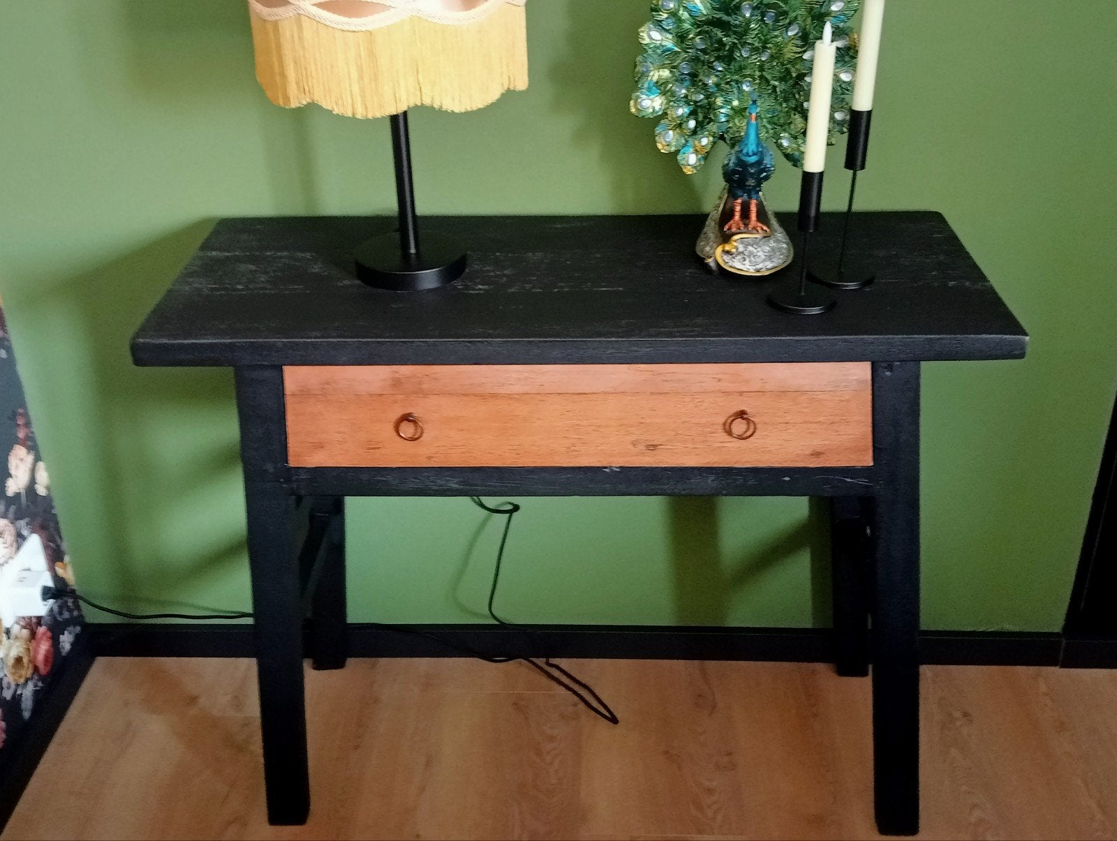 Sidetable met lade - Zwart/Hout, Huis en Inrichting, Tafels | Sidetables, Ophalen, Gebruikt, 50 tot 100 cm, Modern