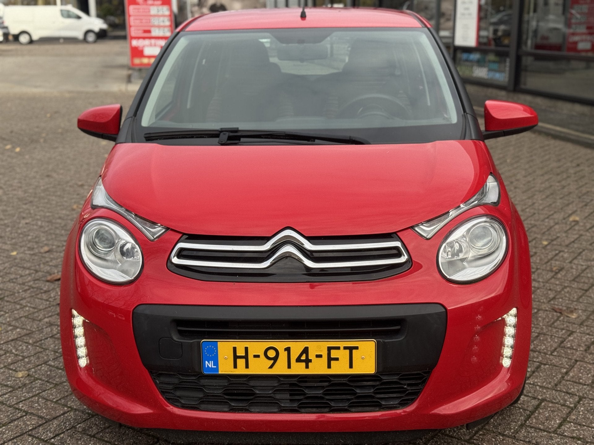 Citroën C1 1.0 VTi Feel Camera|Airco|1ste eigenaar!, Voorwielaandrijving, Stof, Gebruikt, 4 stoelen