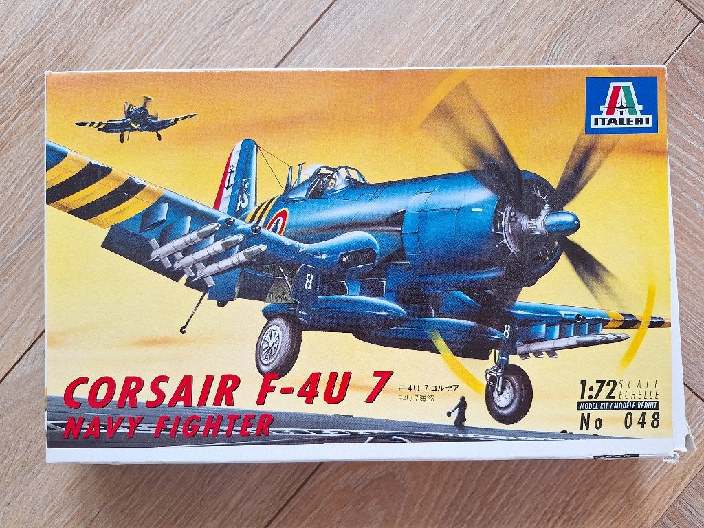 1:72 1/72 Italeri Corsair F-4U 7 Navy Fighter, 1:72 tot 1:144, Italeri, Ophalen of Verzenden, Zo goed als nieuw