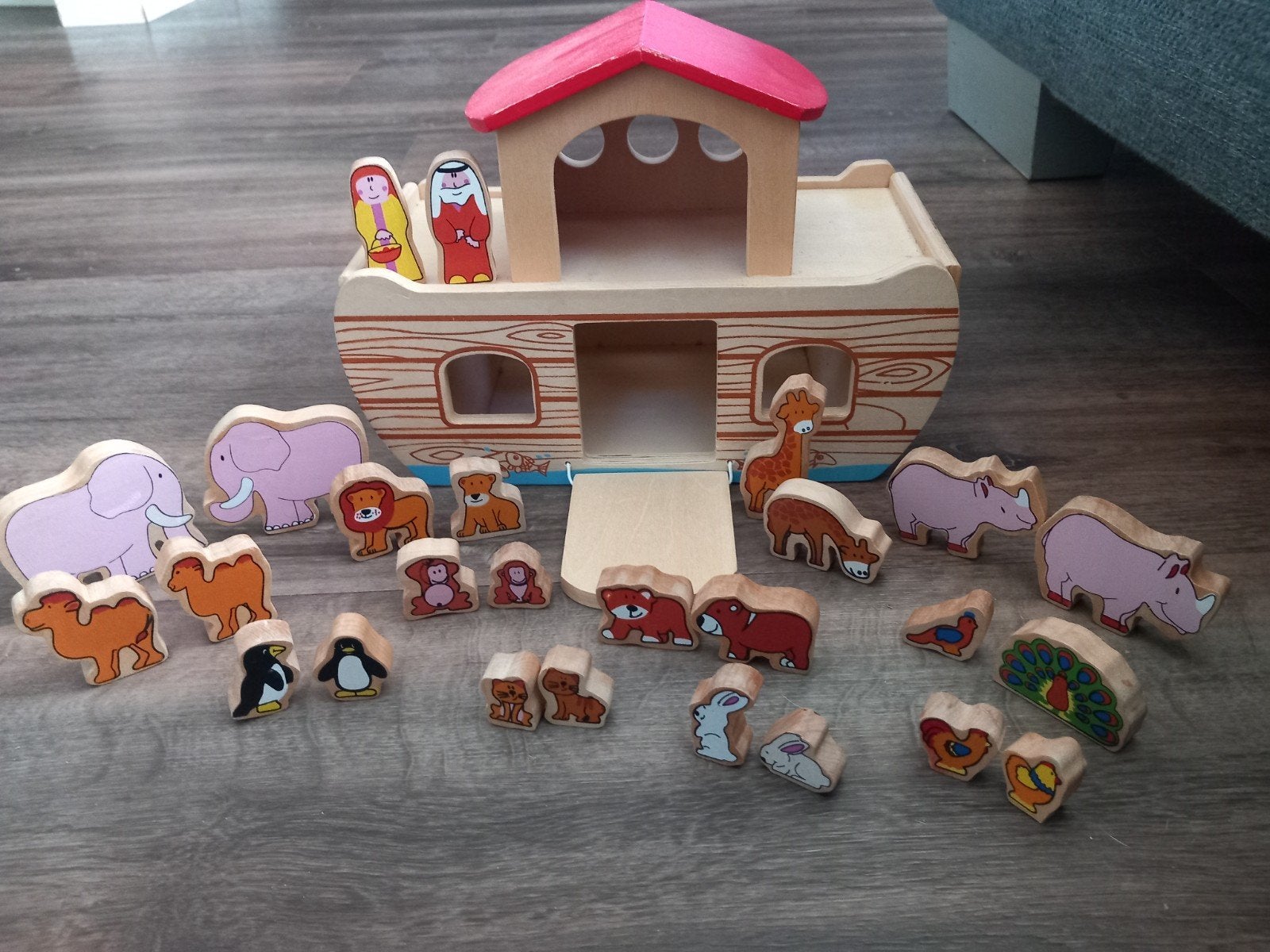 Houten Ark van Noach met Dieren en Figuren, Ophalen, Zo goed als nieuw