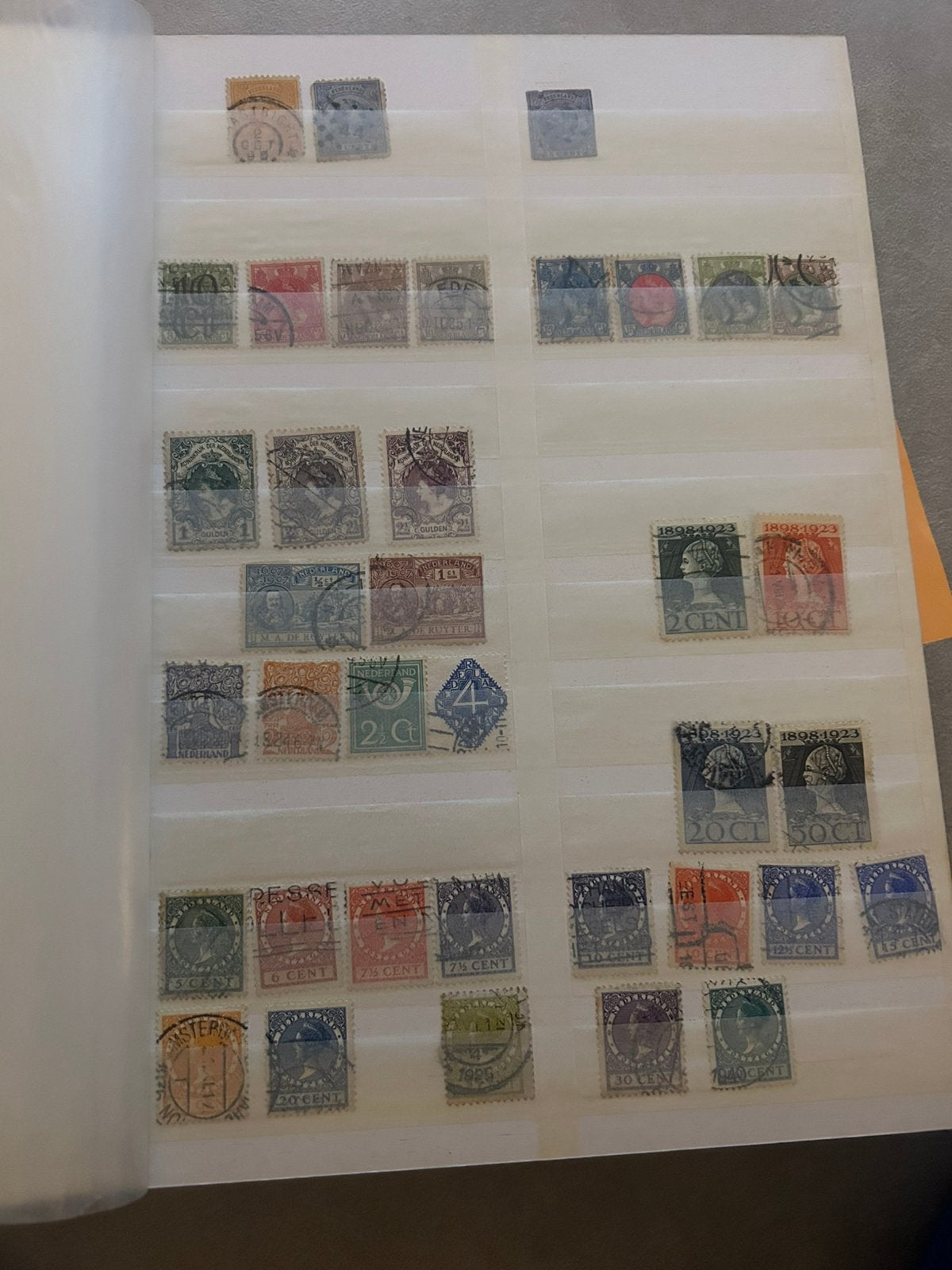 Postzegelalbum nederland, Postzegels en Munten, Ophalen of Verzenden, Nederland