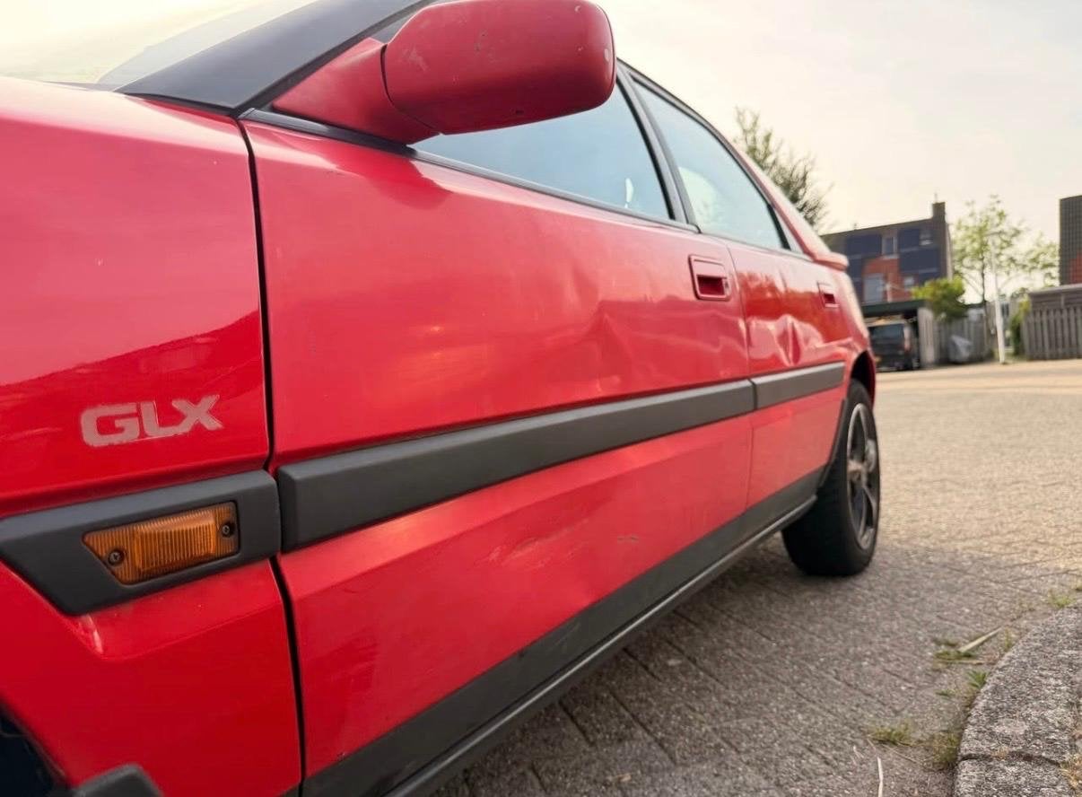 Mazda 323 1.6 I F GLX 16V U9 1993 Rood, foto 8