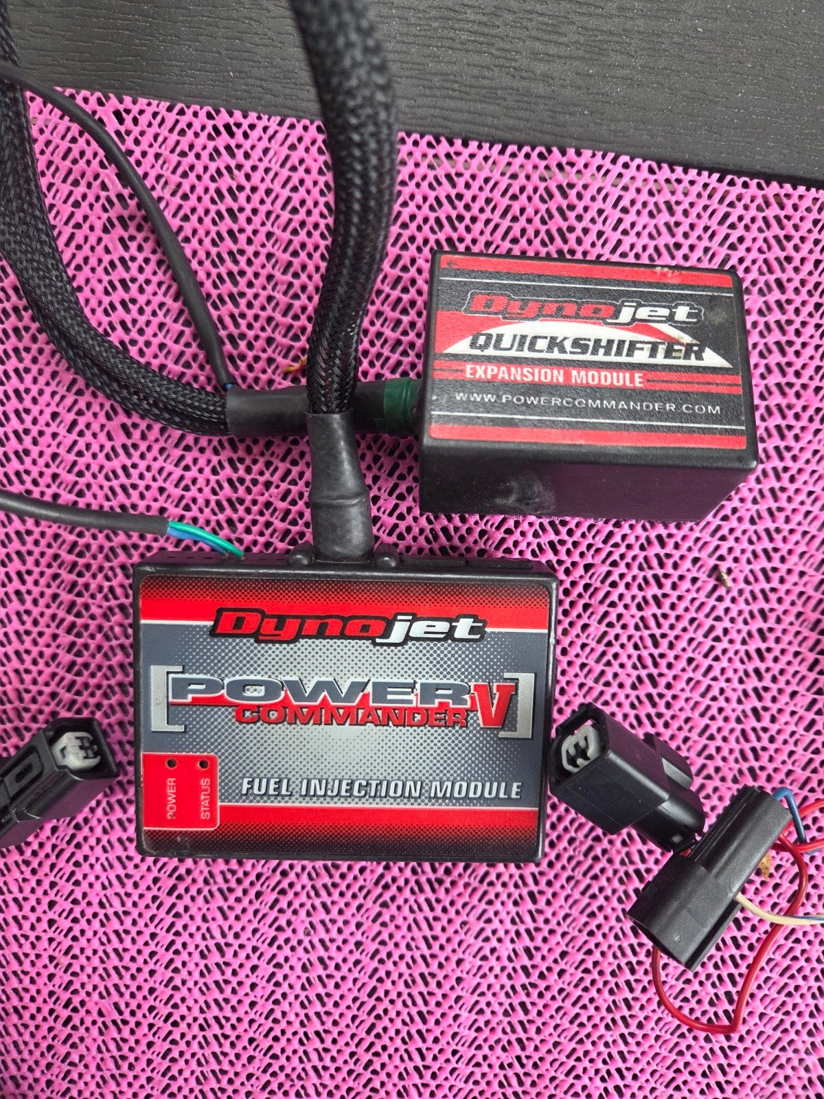 Dynojet PC5 met Quickshifter module gsxr 1000 K9 t/m L5, Ophalen of Verzenden