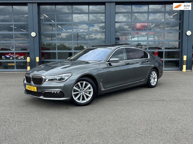 BMW 7-serie 740Le xDrive iPerformance High Executive, Auto's, Automaat, 1998 cc, Adaptive Cruise Control, Gebruikt