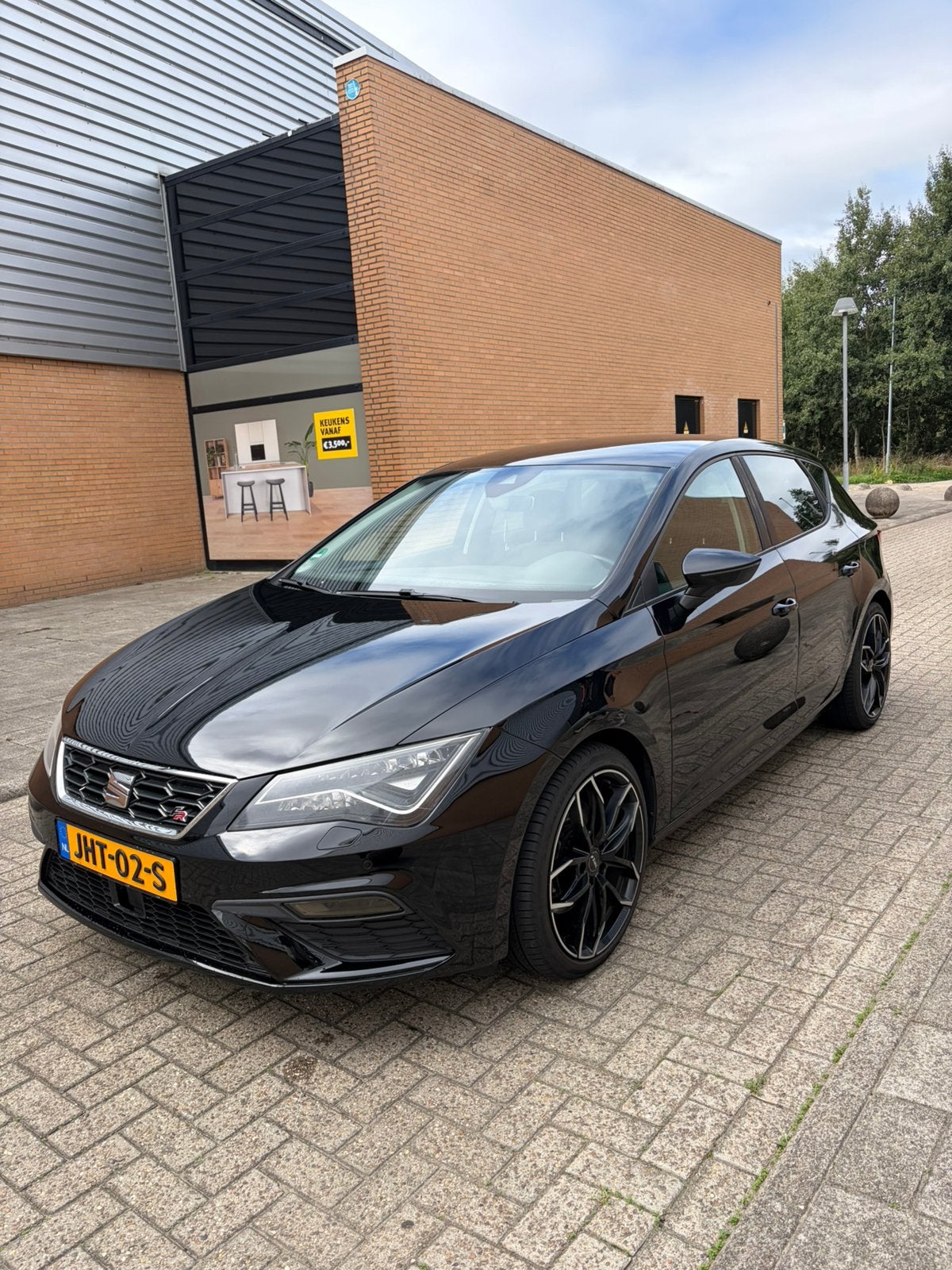 Seat Leon 1.8 TSI 180PK Dsg-7 2017 Zwart, 1227 kg, Stof, 4 cilinders, Zwart