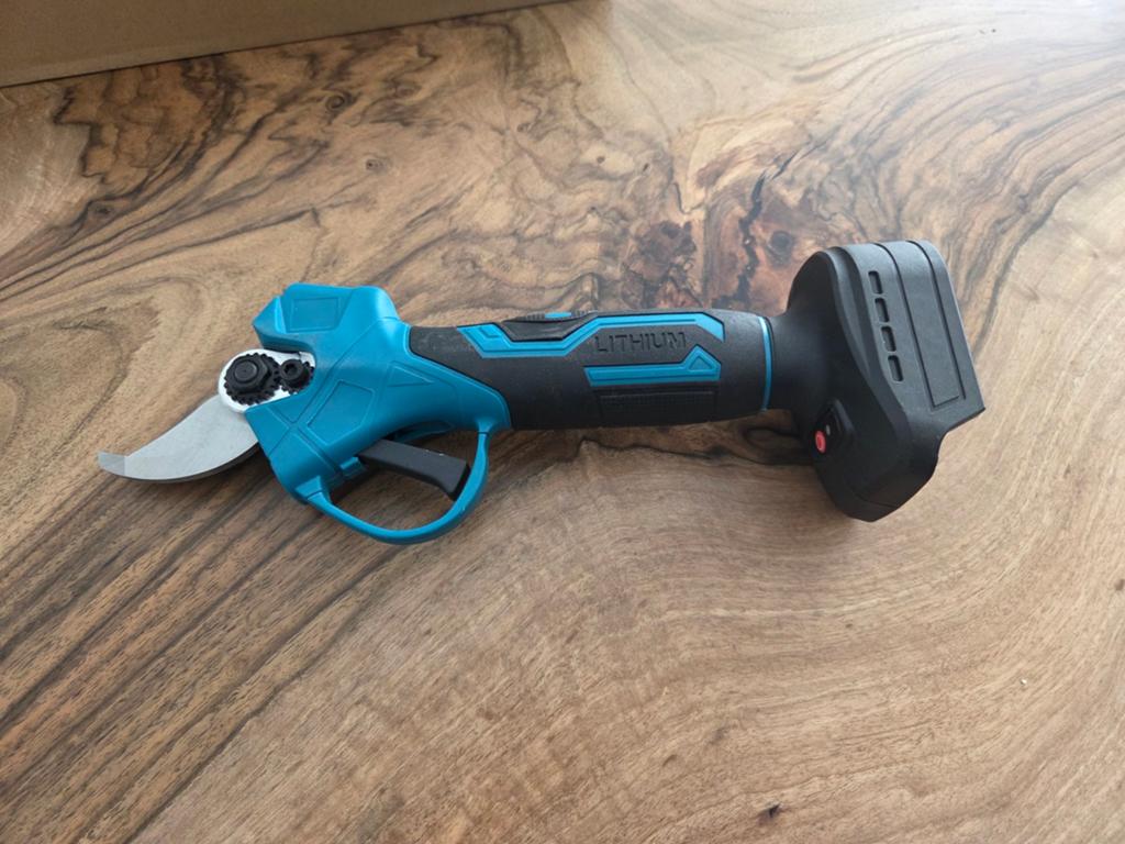 Nieuwe Elektrische Snoeischaar voor Makita 18V Accu (excl.), Tuin en Terras, Snoeischaren, Ophalen of Verzenden, Nieuw, 30 t/m 39 mm